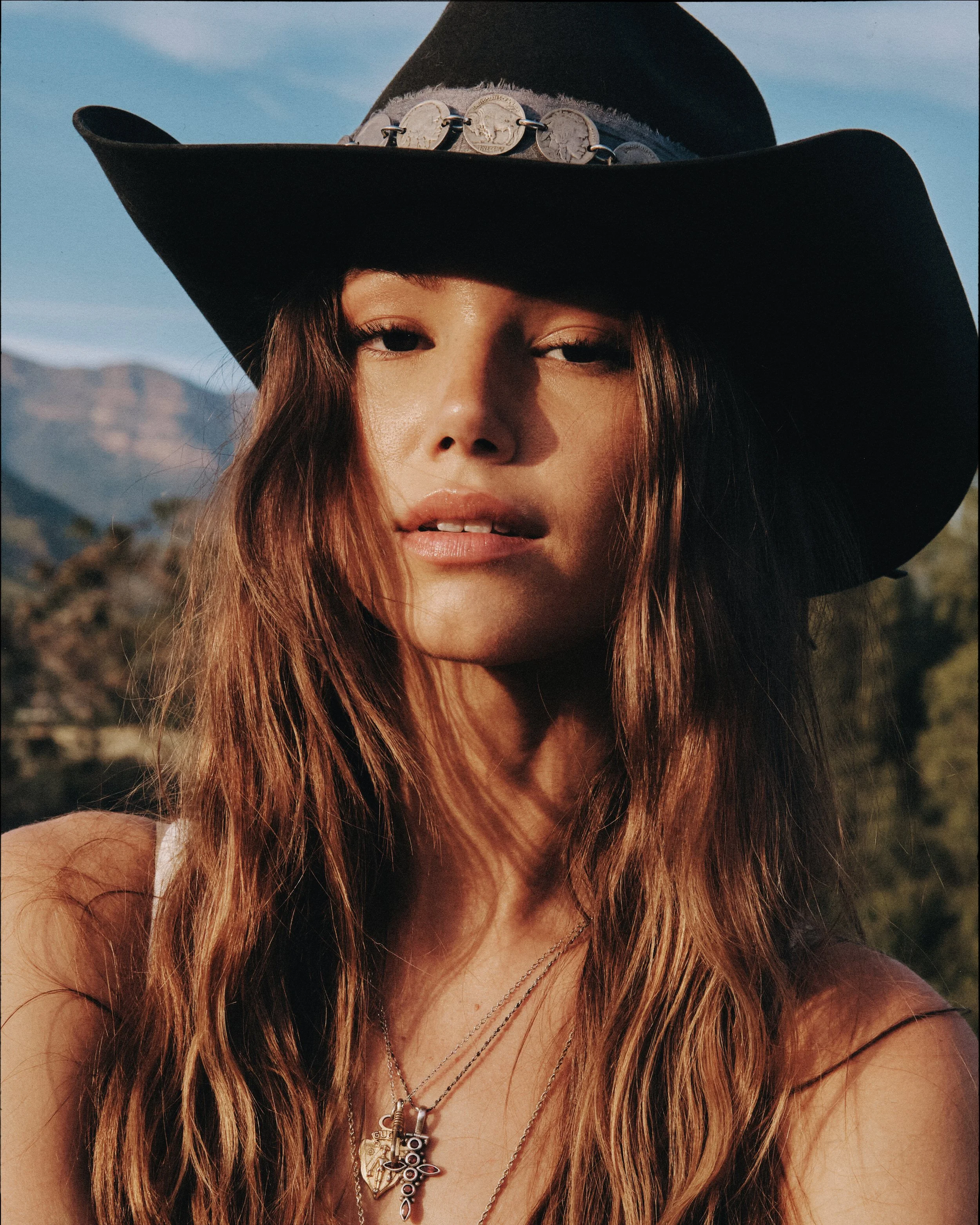 katelyn gray - edit_Full Resolution_4054x5067_U_0-6.jpg