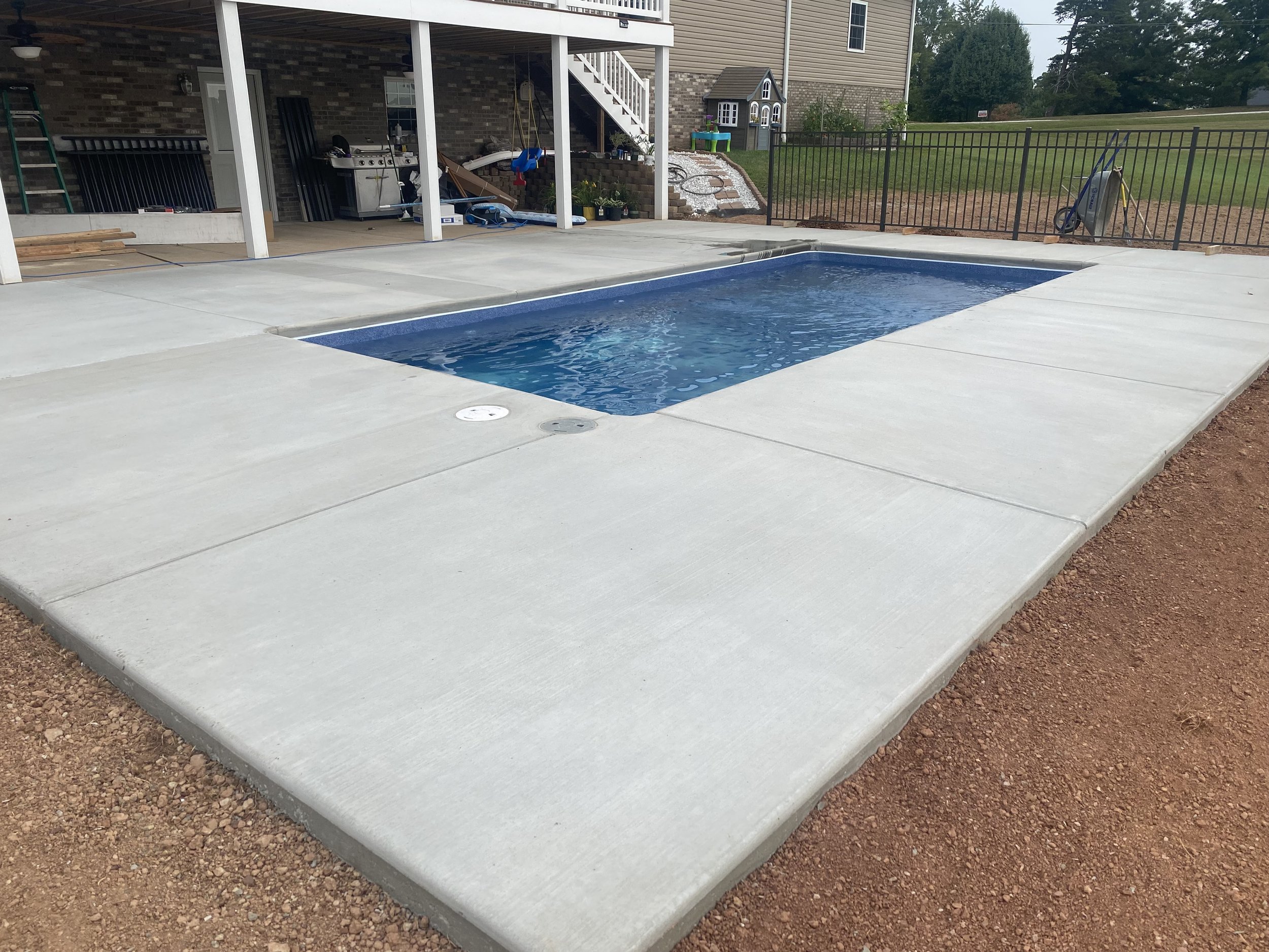 Caseys All American Pool Instalation Operations Media647E5F91-21D9-4EBC-81CE-FFA122FE3E81.jpeg