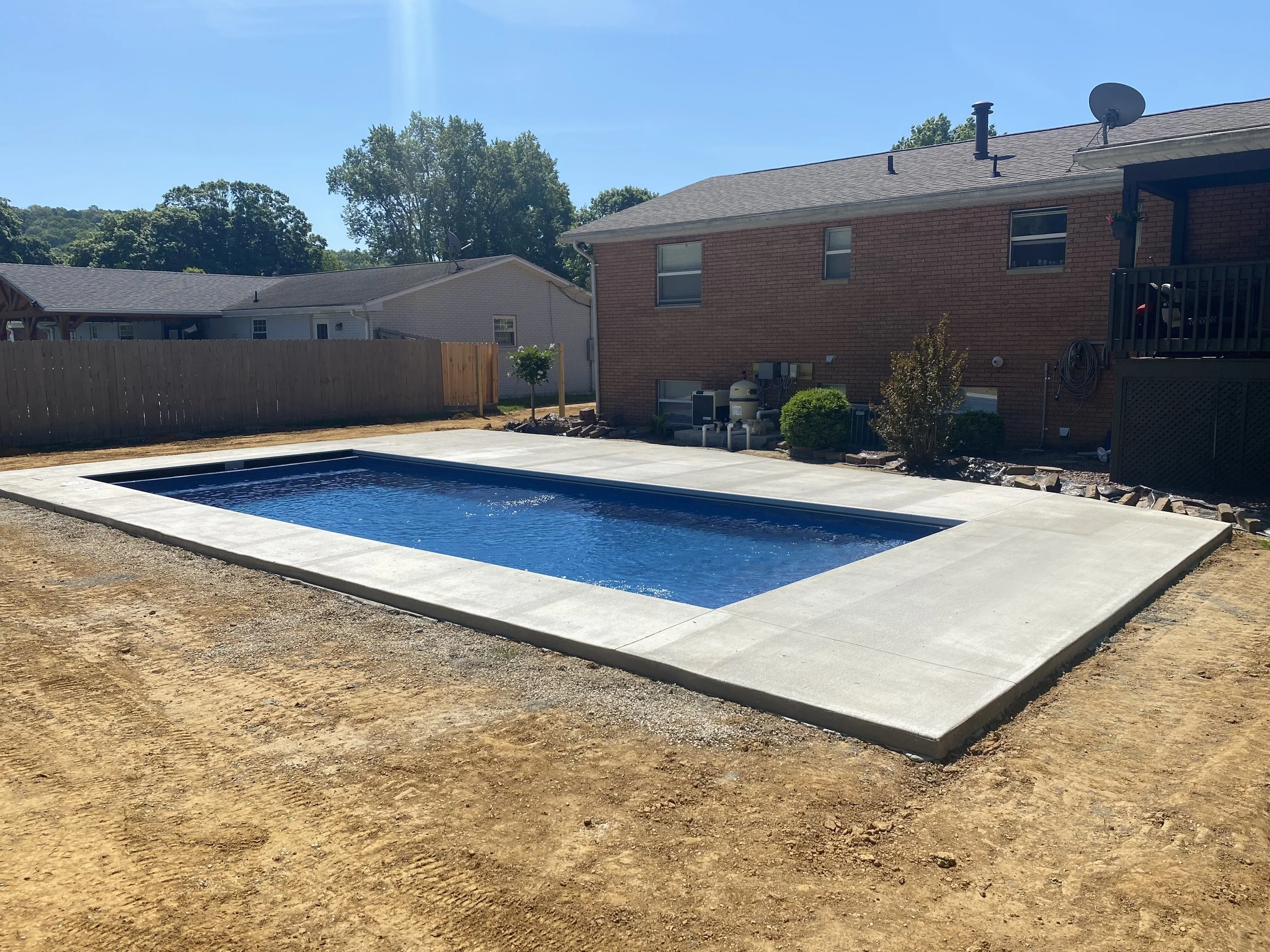 Caseys All American Pool Instalation Operations MediaF7B91607-15CB-4973-800A-8127AFC793AB.jpeg