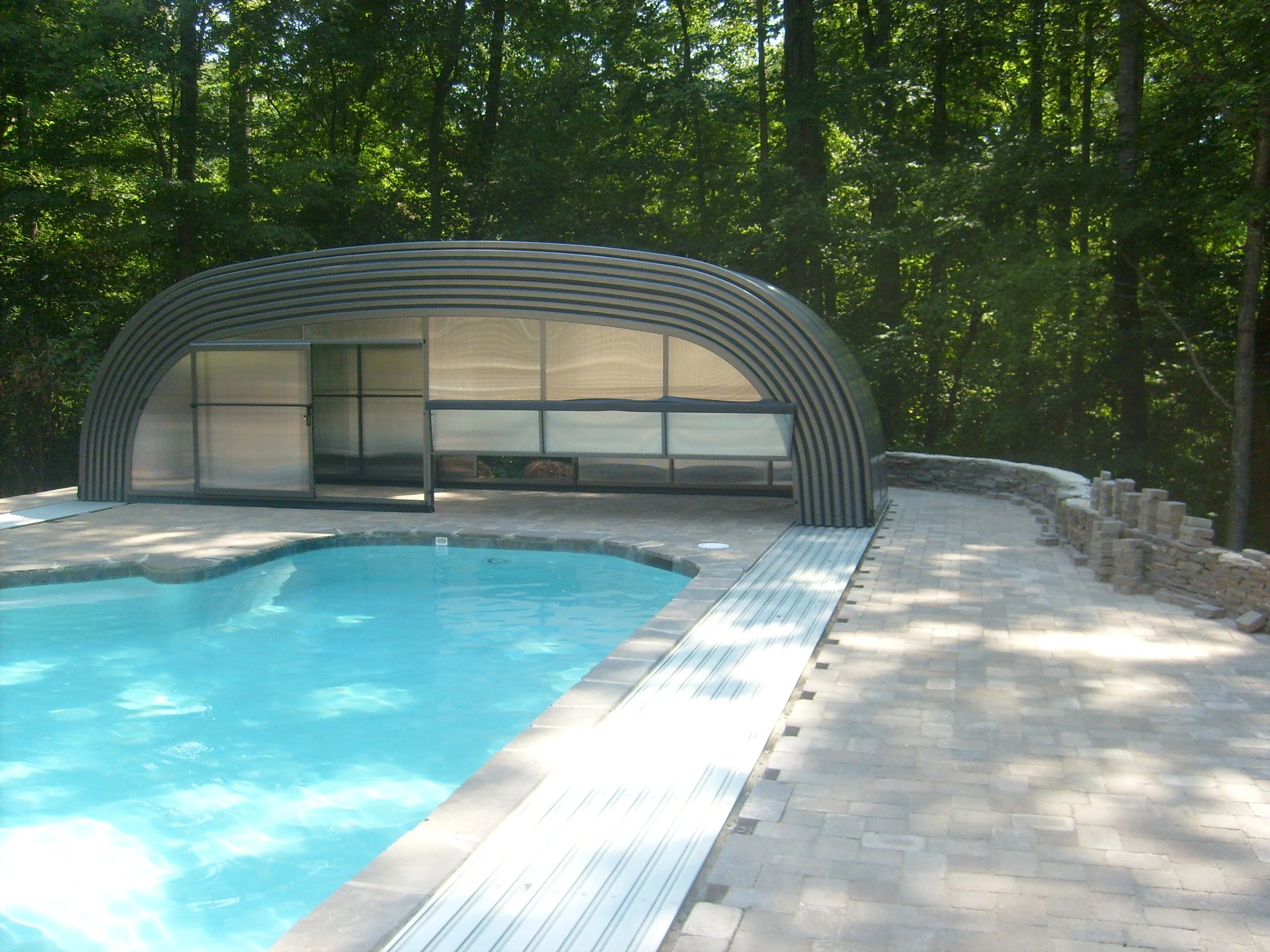 Laguna with lift up gate and sliding door.JPG