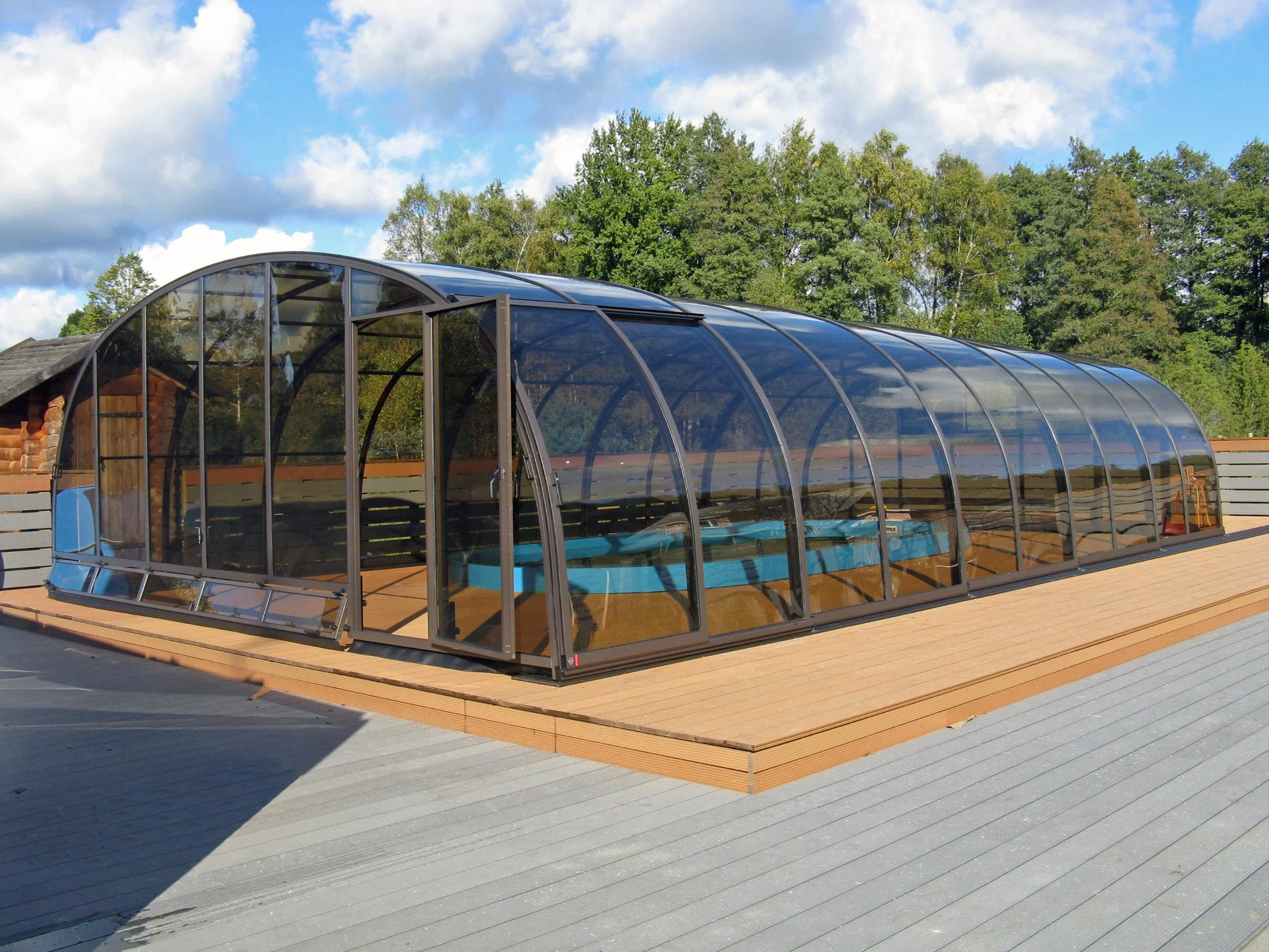 Laguna on wood deck.jpg