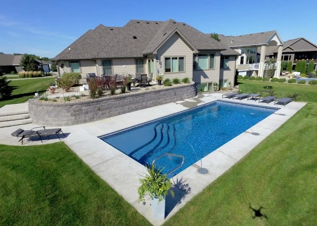 Olympia 16 (Ocean Blue)