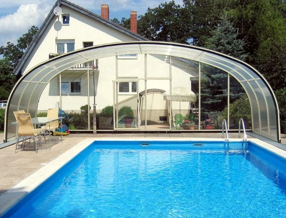 Laguna with small tunnel down stairs.jpg