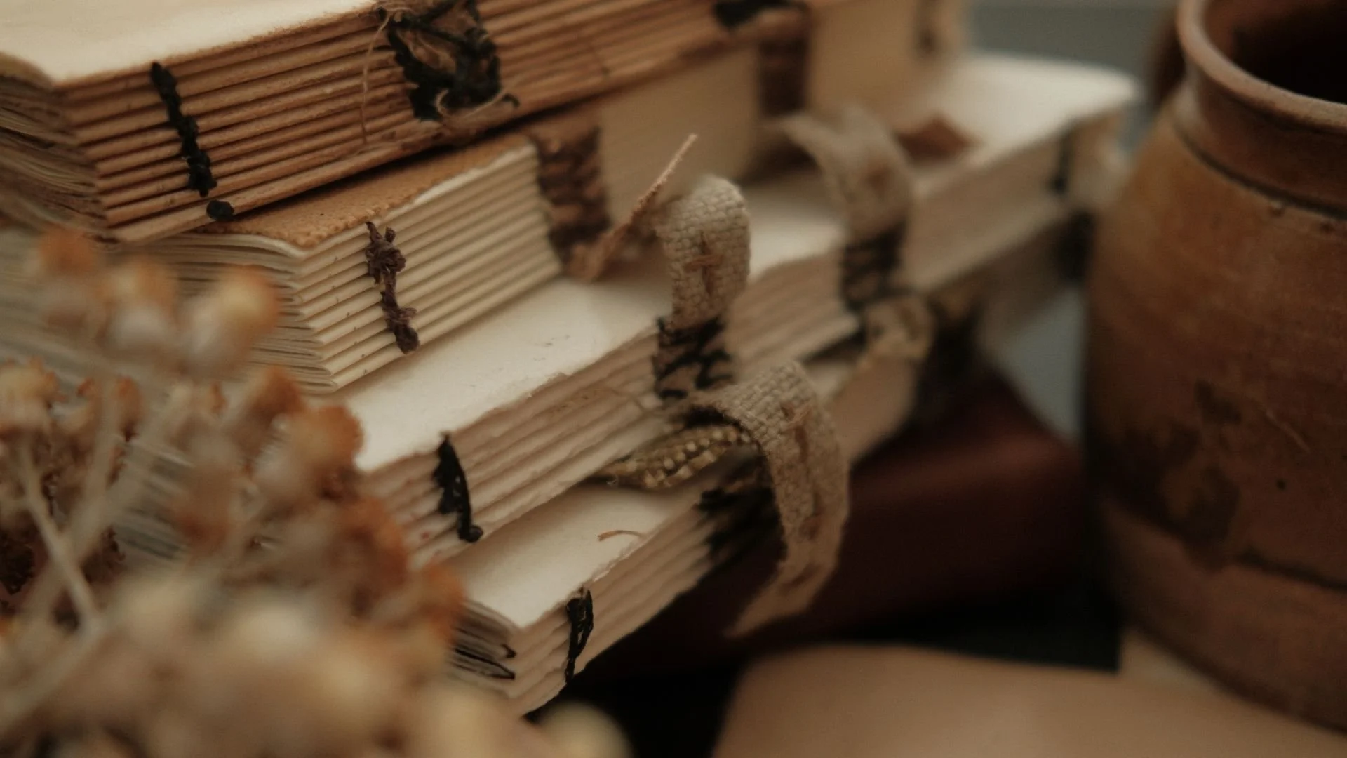 HANDBOUND BOOKS &amp; JOURNALS