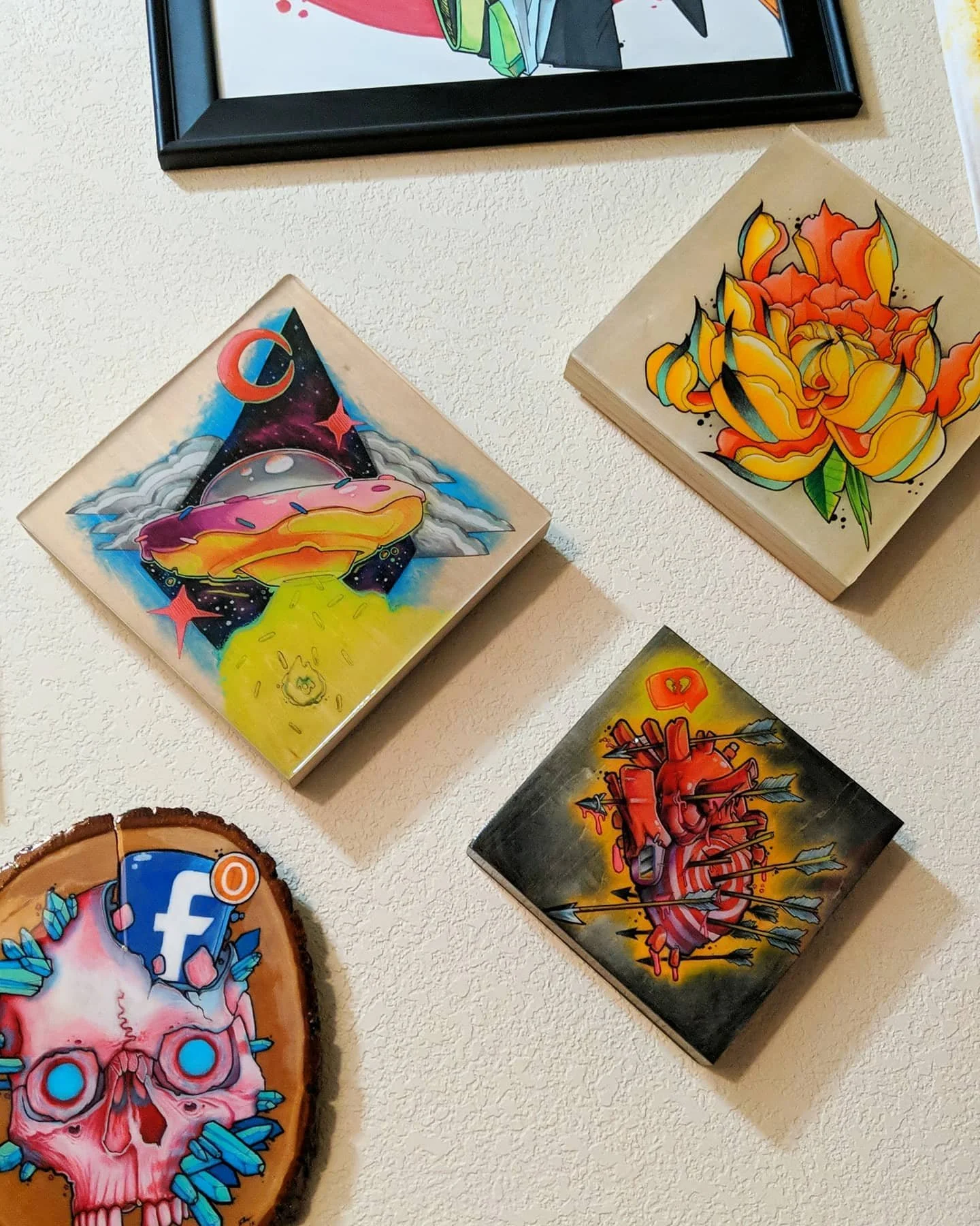 Resin art panel things for sale! Venmo and PayPal accepted 🦇 Would love to see these find some new homes! 
#illustration #anatomicalheart #chrysanthemum #skull #facebook #socialmedia #resinart #coloredpencil #woodpanel #artforsale #localartists
