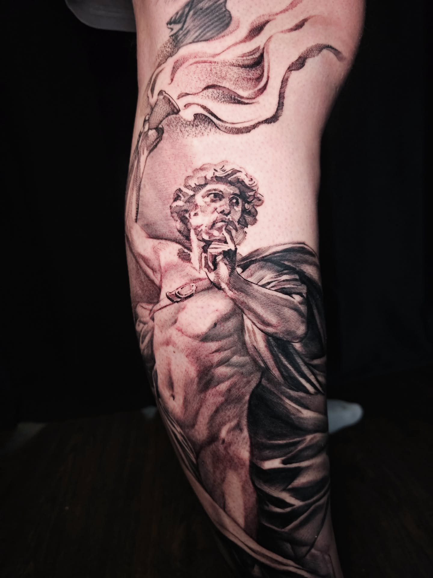 Lord of the sea

#mikazetattoo
#poseidontattoo 
#coloradotattooartist 
#denvertattooartist
#nightshadetattooclub