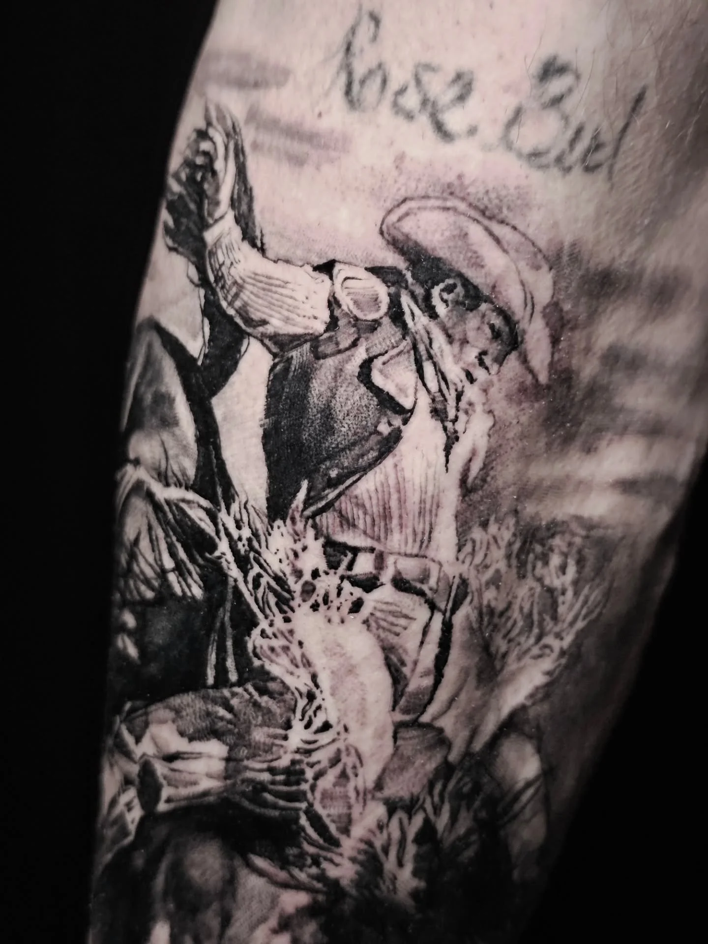 A natural tendency to buck
#mikazetattoo 
#broncotattoo 
#denvertattoo 
#arvadatattoo 
#nightshadetattooclub