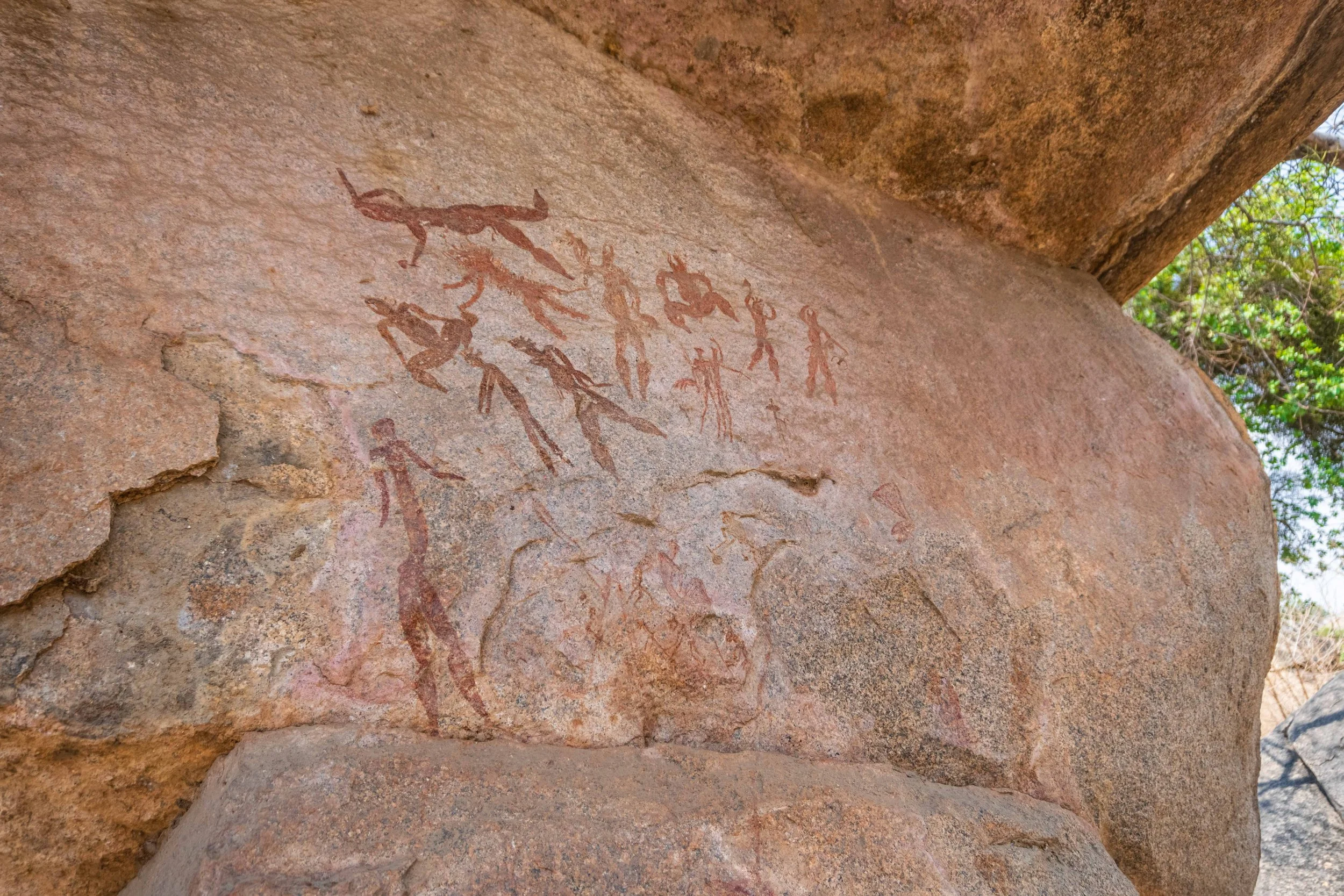 section from the Glen Norah rock panel with hybrid human figures