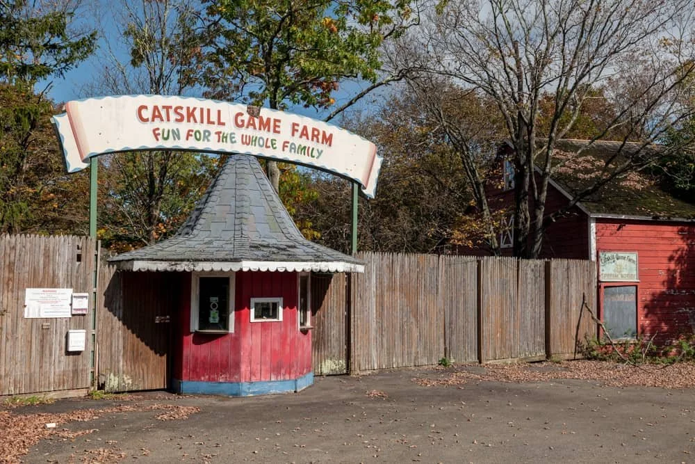 If you grew up anywhere near the Catskills in the 70s&ndash;90s, the Catskill Game Farm was summer magic. Loading the car from NYC, Albany, Hartford, or Jersey&hellip; arriving to feed giraffes with those striped paper bags, ride ponies on dusty trai
