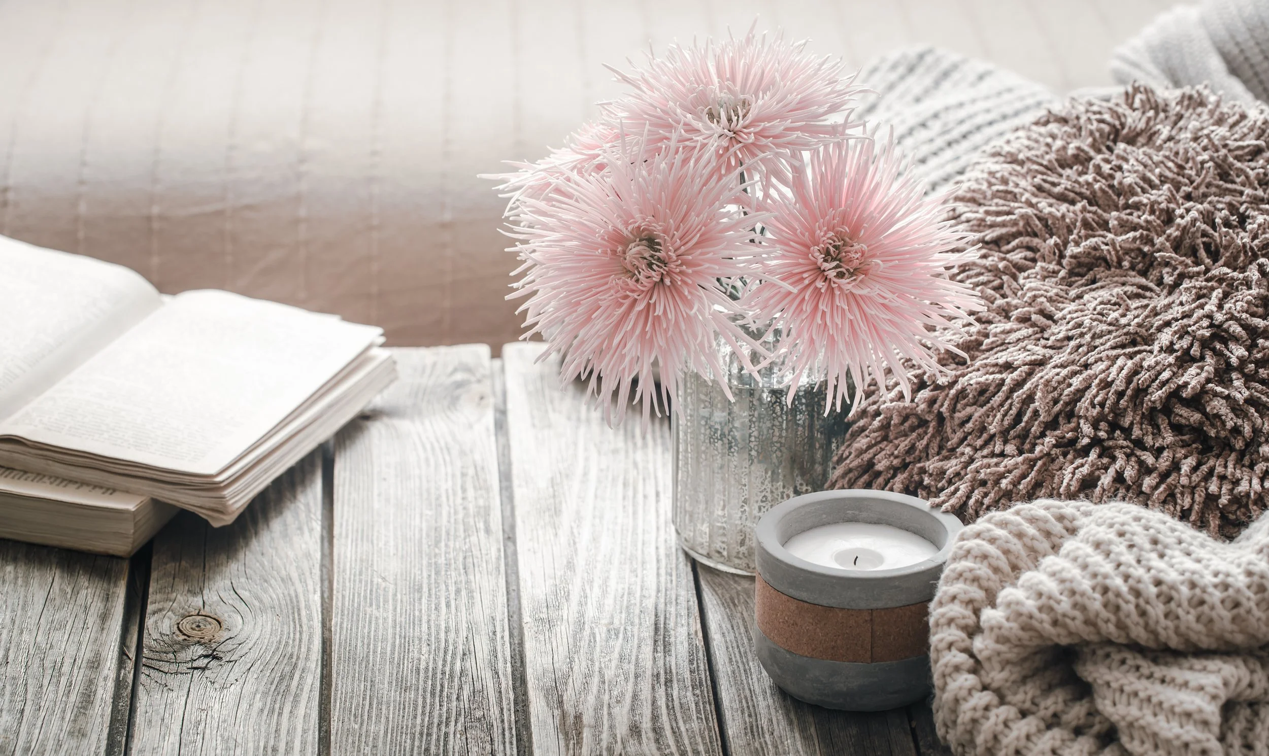 How to Plan a Wedding Without a Planner (and Still Feel Calm and Confident)