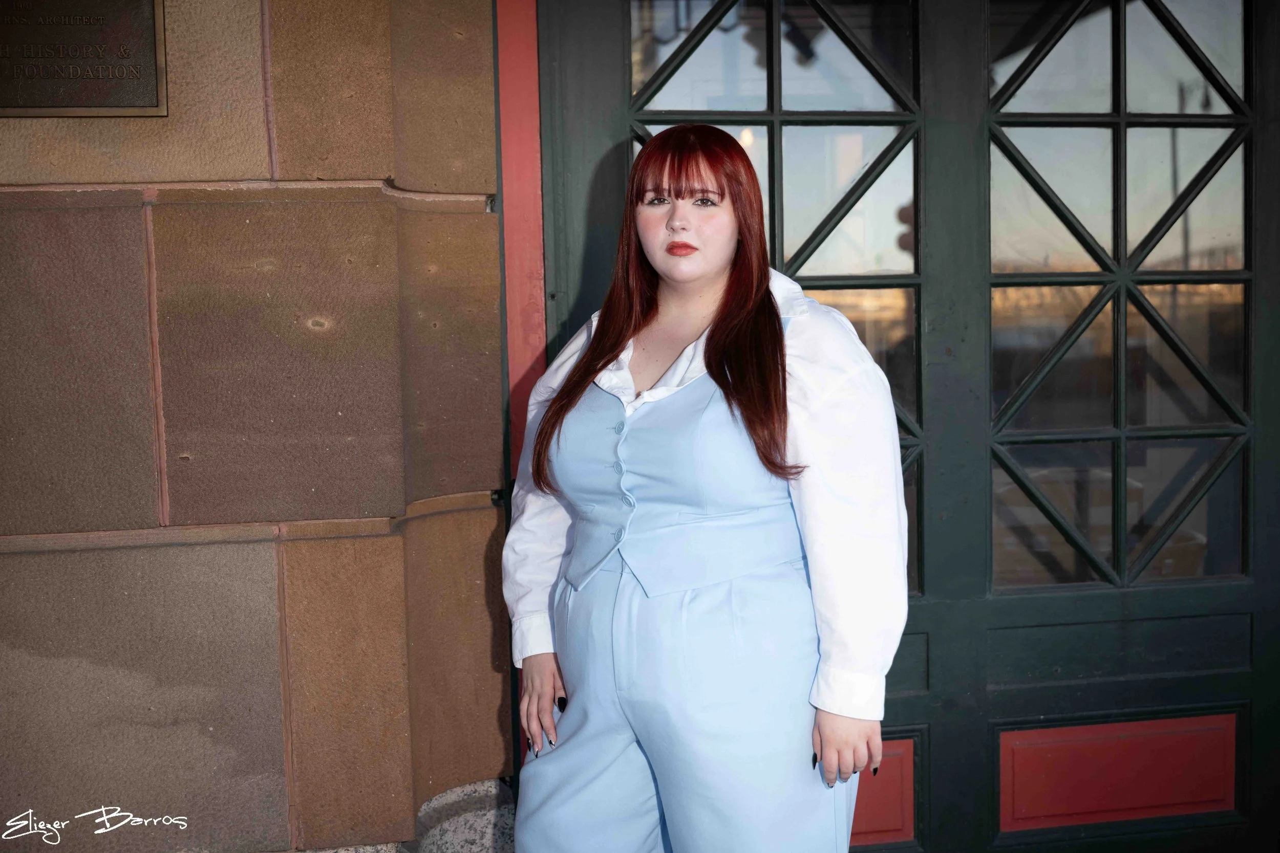 Sydney Class of 2026 senior pictures at Station Square Pittsburgh wearing light blue jumpsuit
