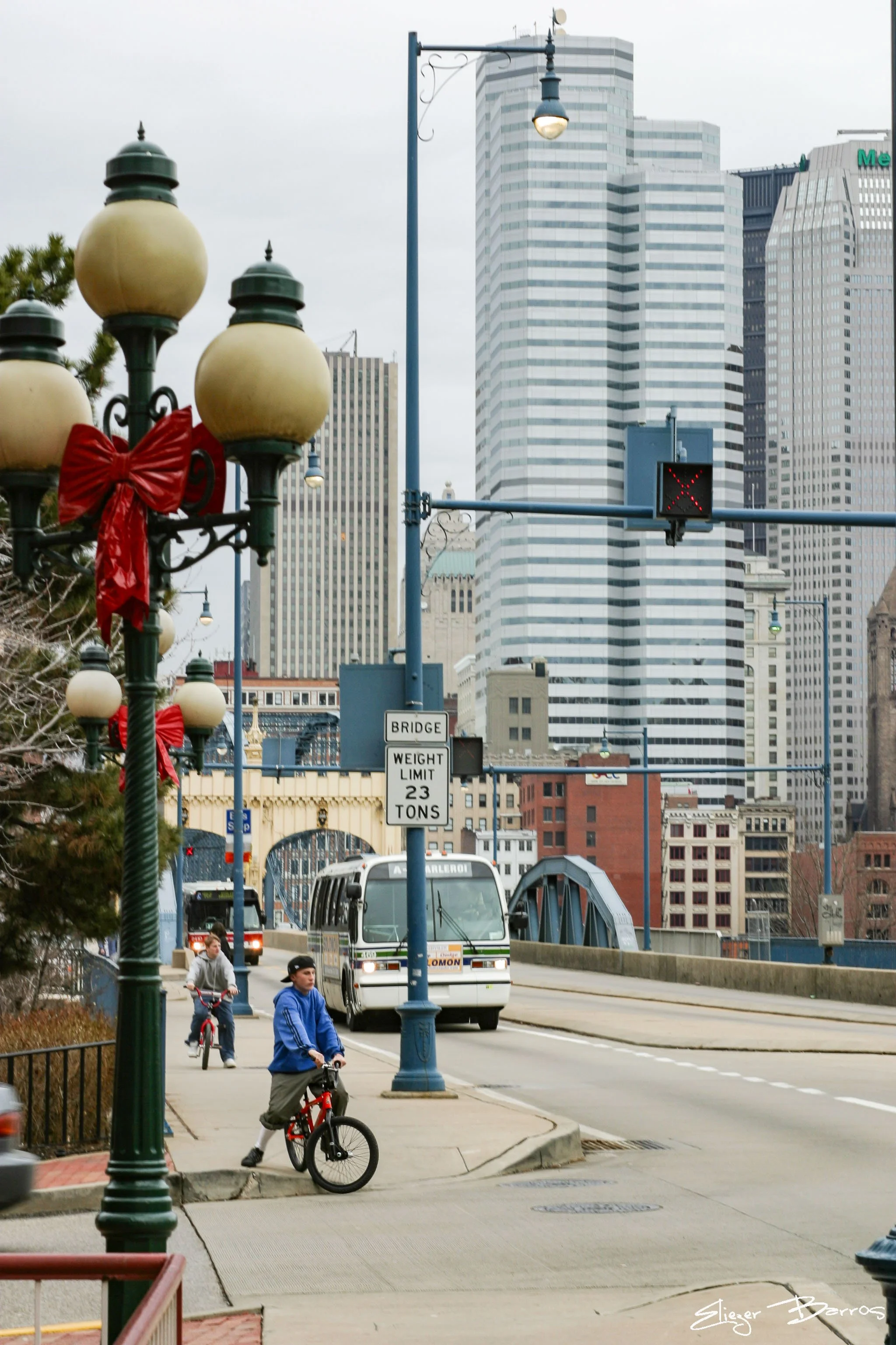 eliezer-fine-art-city-portrait-pittsburgh-9.jpg