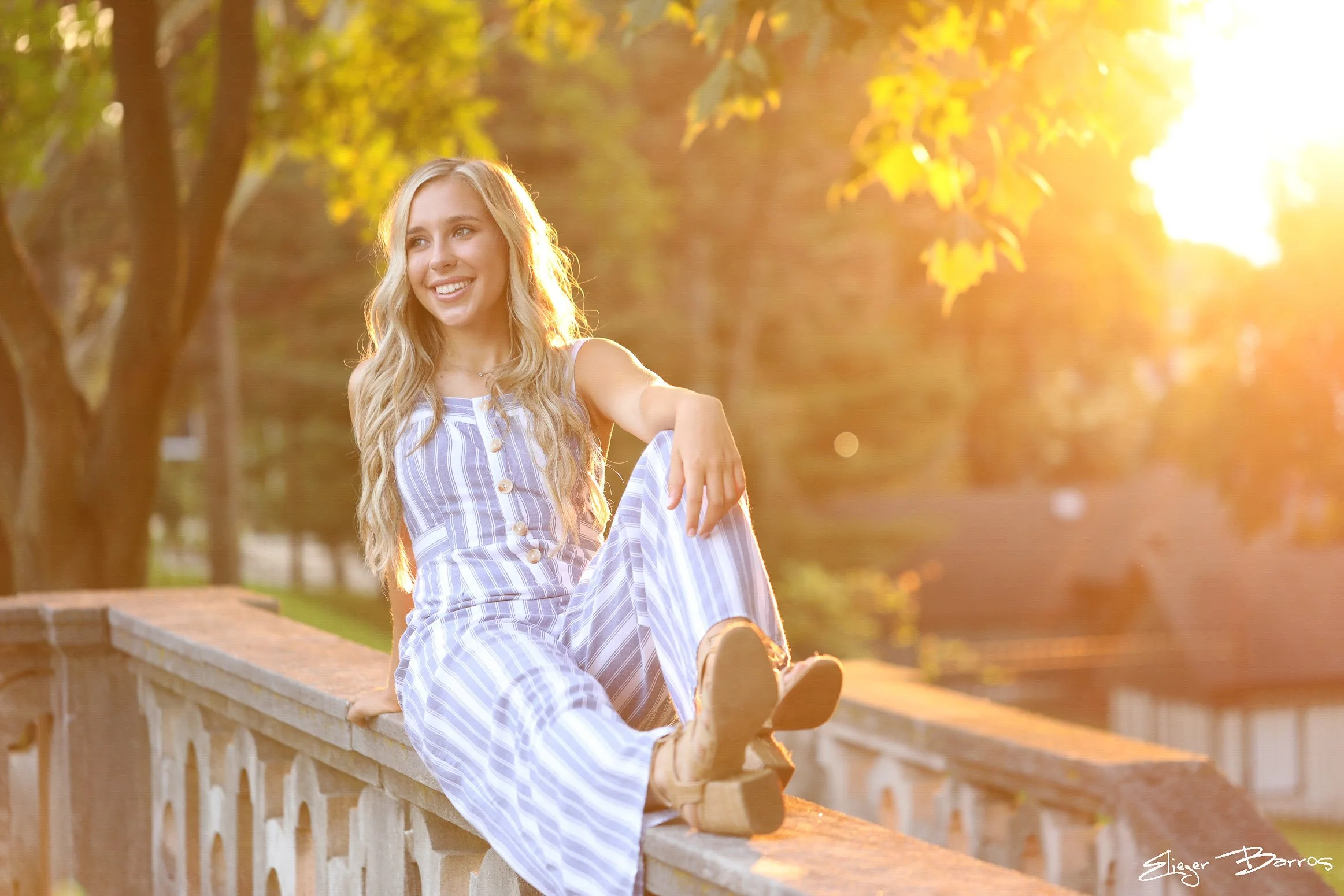 Senior pictures at Mellon Park in Pittsburgh with garden and stone walls