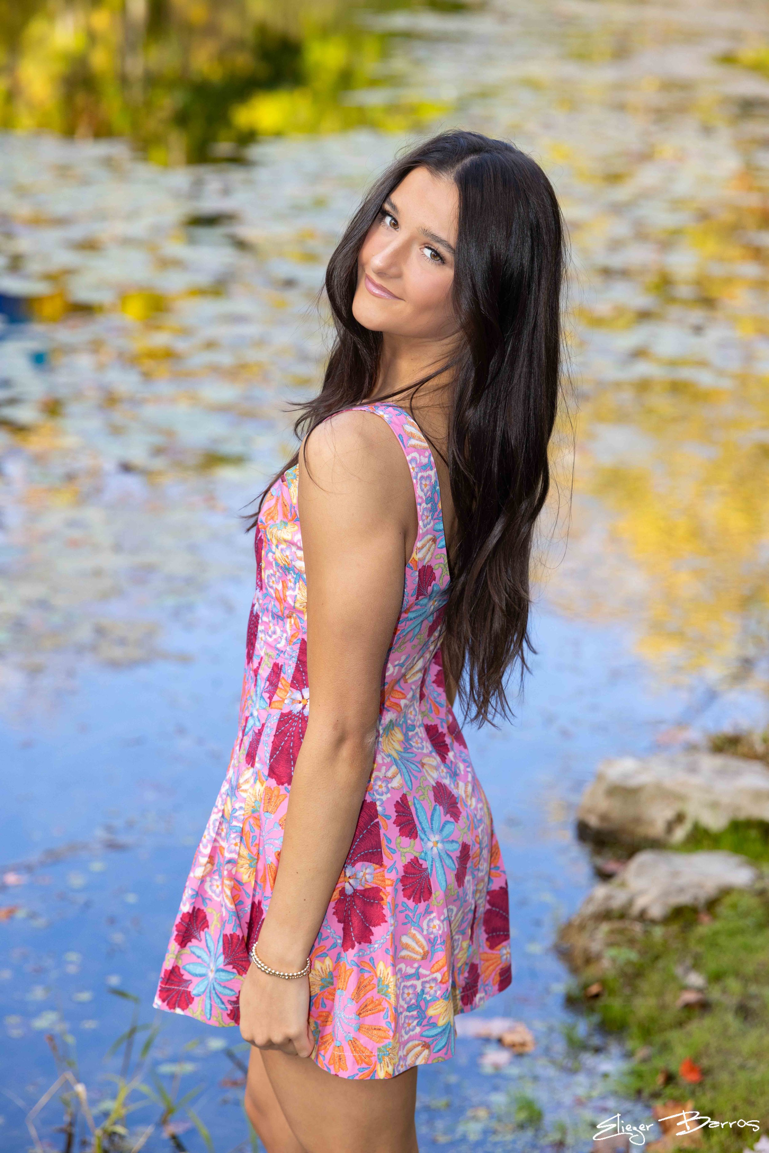 mt-lebanon-senior-pictures-portrait-outdoor-park-pittsburgh-46.jpg