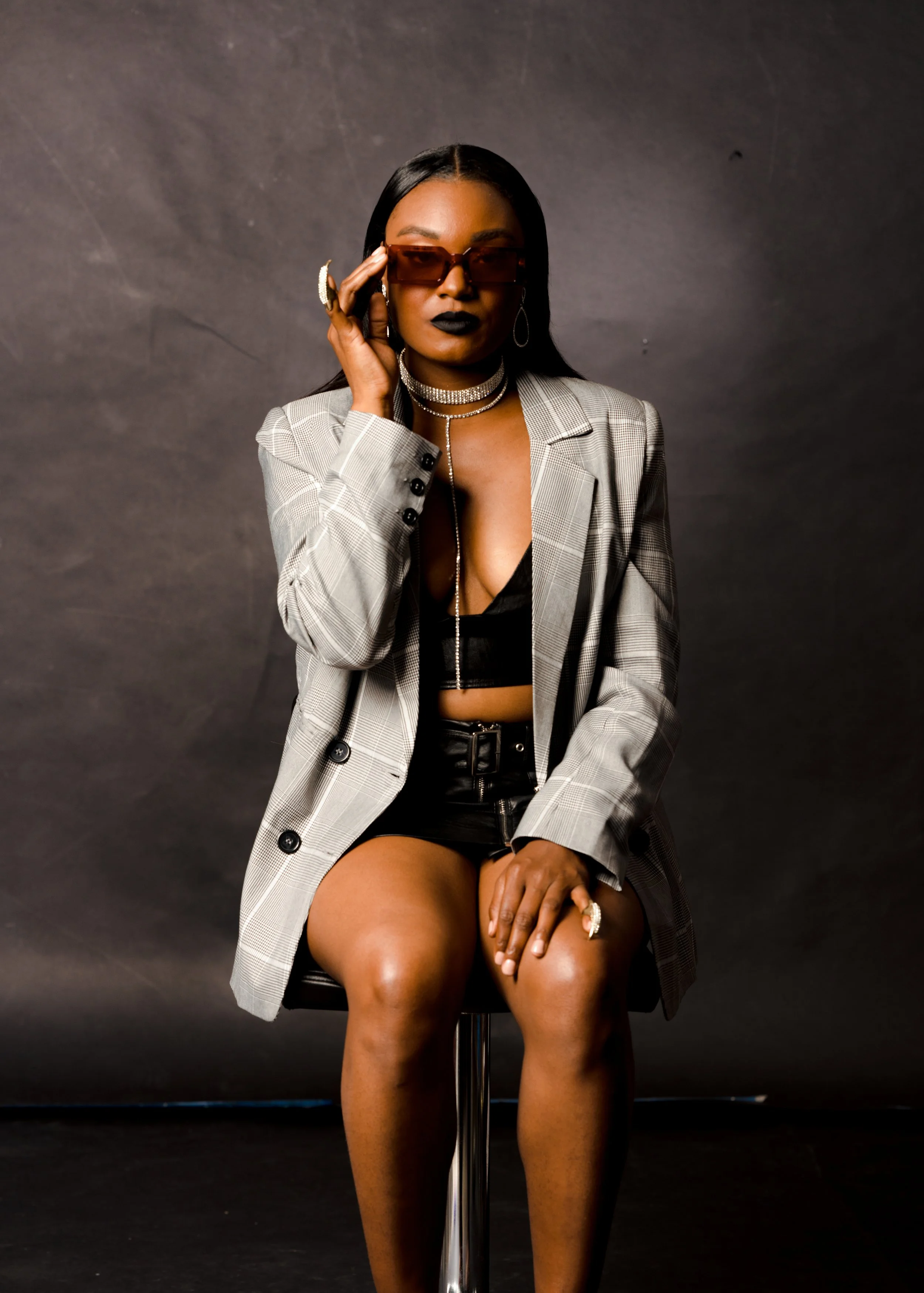 Ivy Look Three Black Zoo 003.jpg