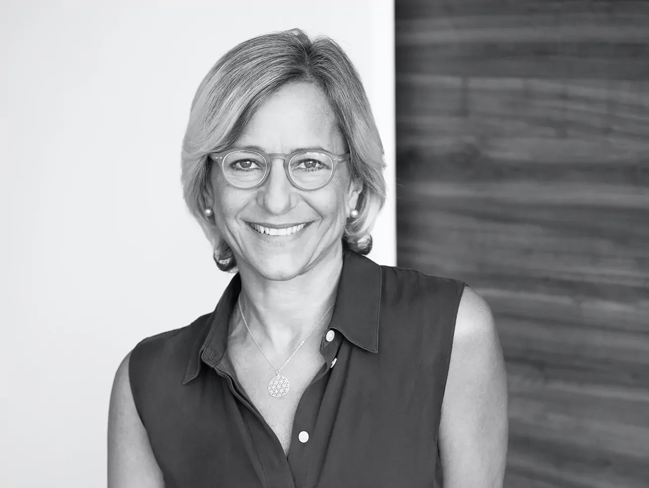 Jaya is an Harvard architect and Regenerative design strategist at Spiritual Design, specializing in architectural planning, regeneration, and sustainable frameworks.