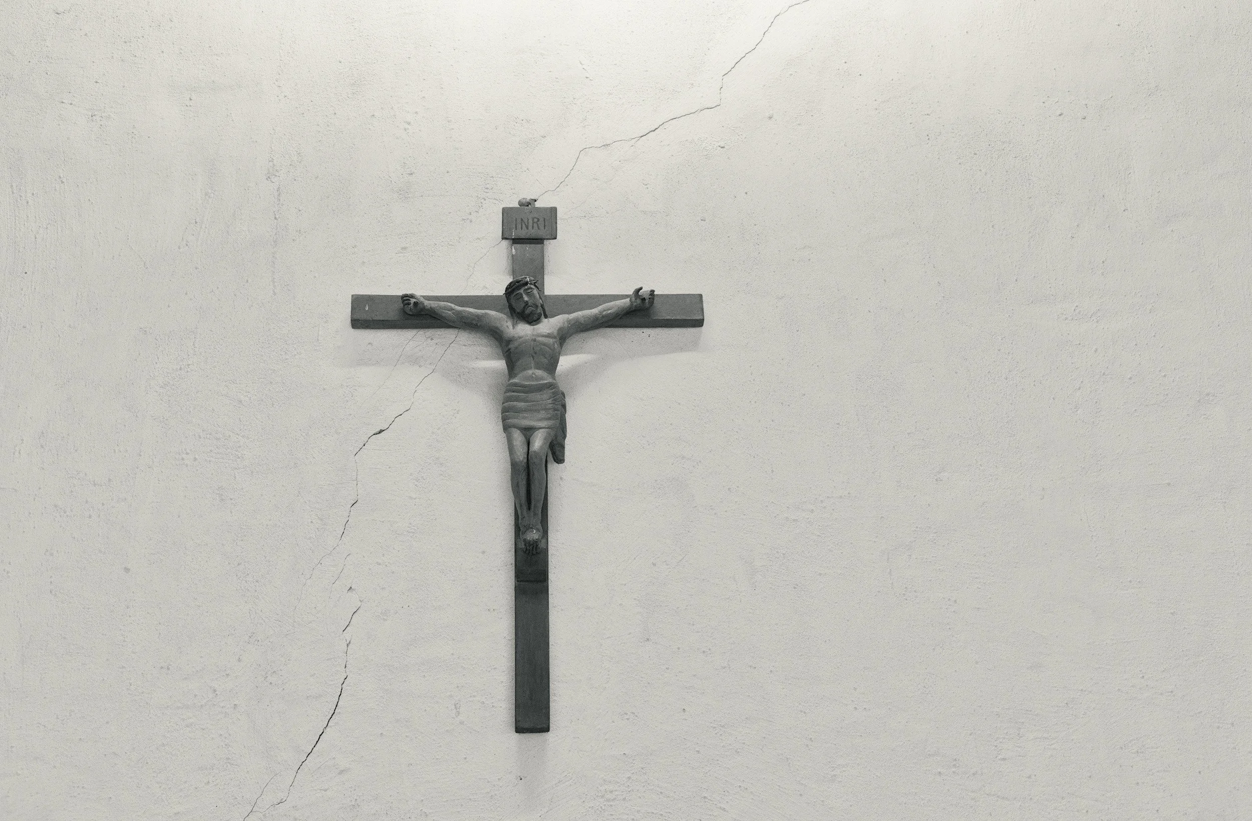 INRI // Santa Barbara, 2025 // Square XVII Exhibition, Decode Gallery, 2025