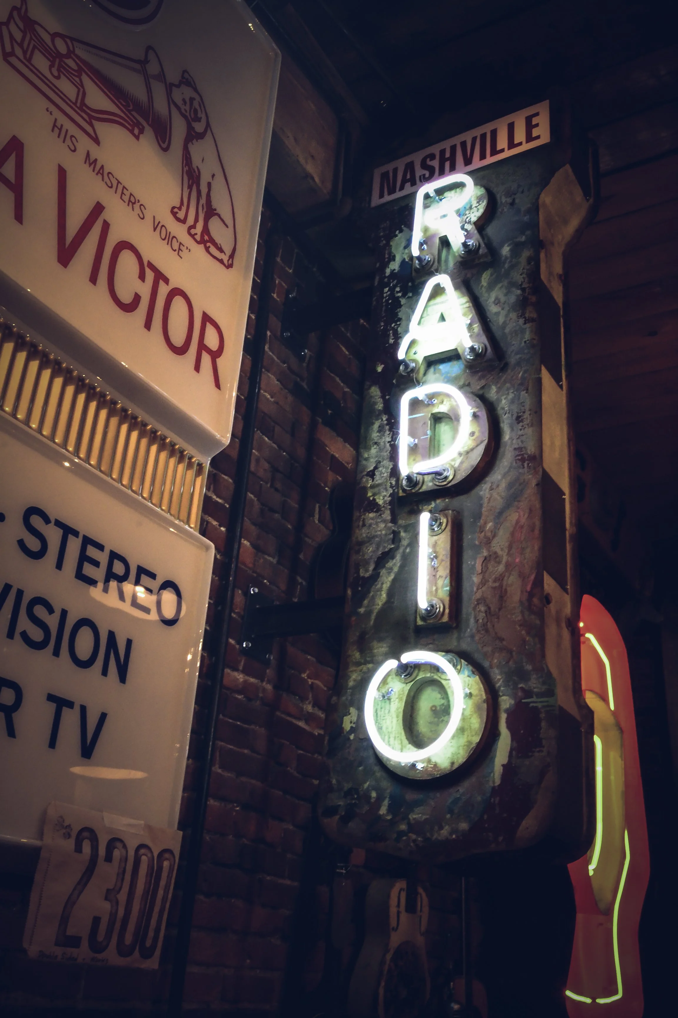 Nashville Radio-1.jpg