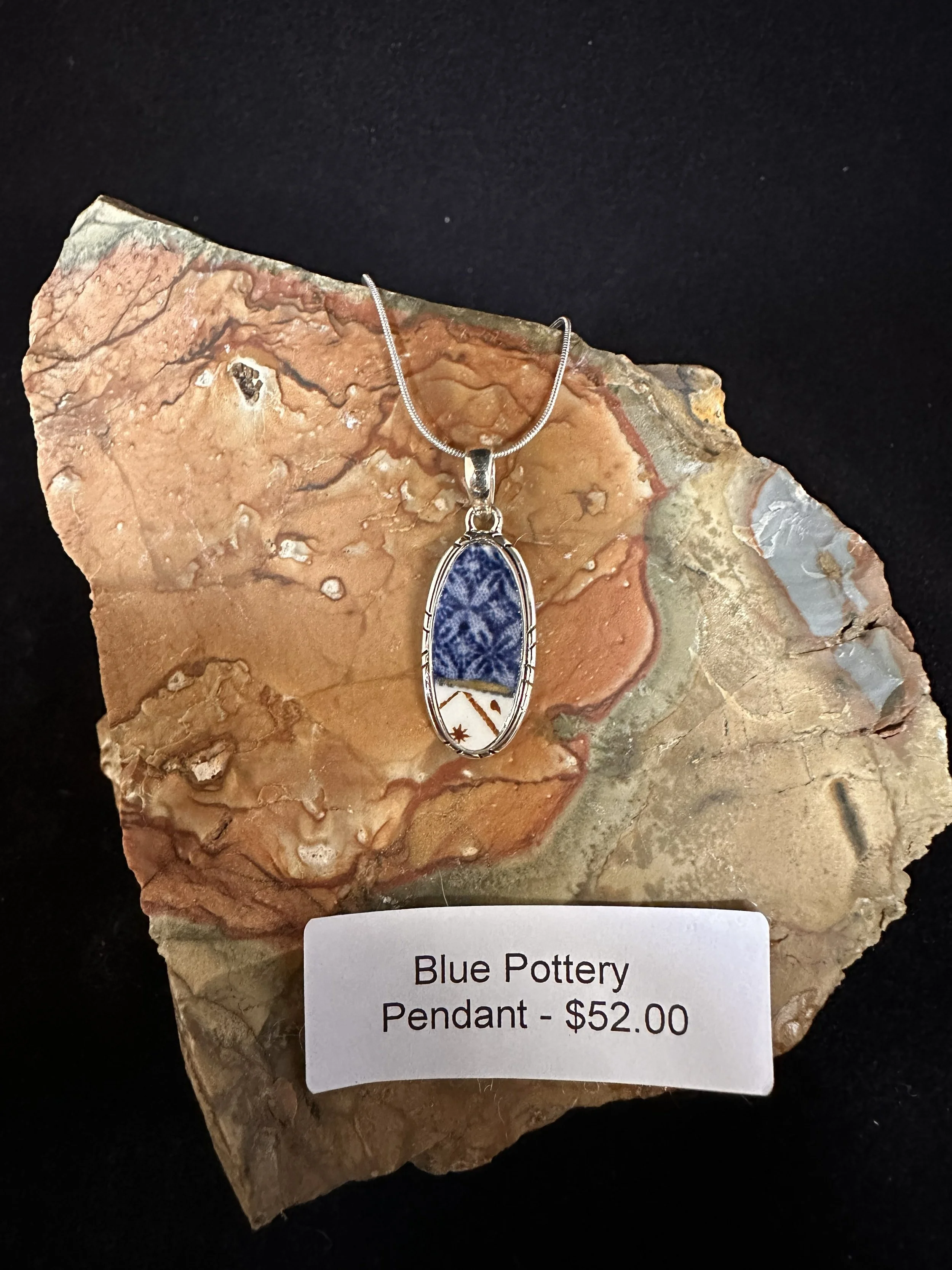 BLUE POTTERY PENDANT (2).jpeg
