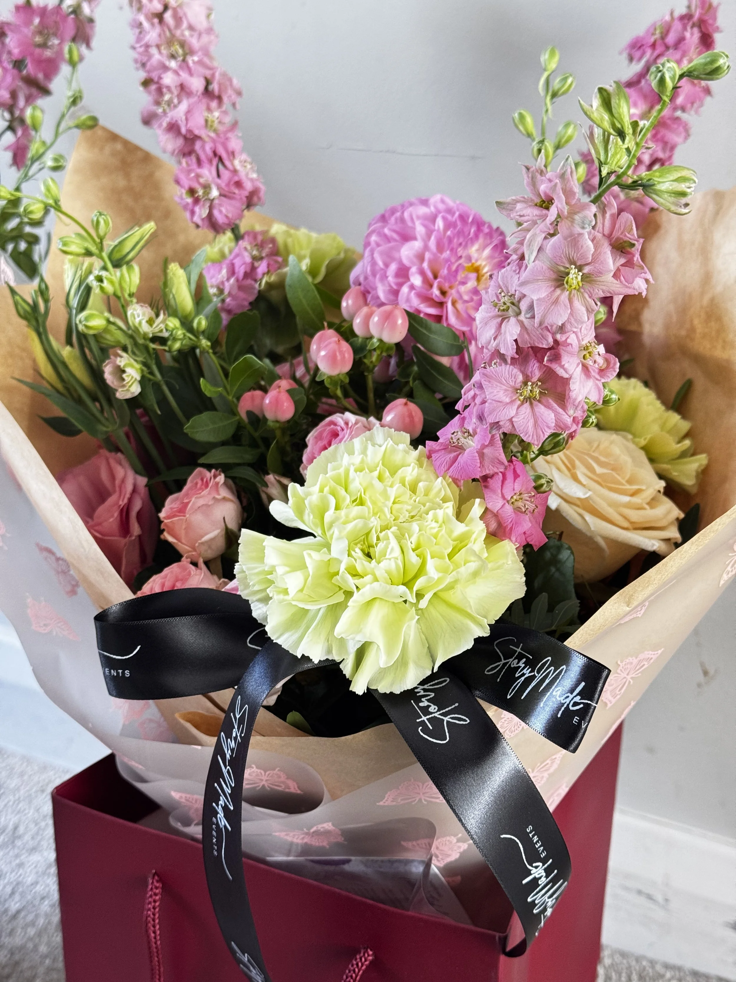 Local flower delivery from StoryMade’s GU16 studio
