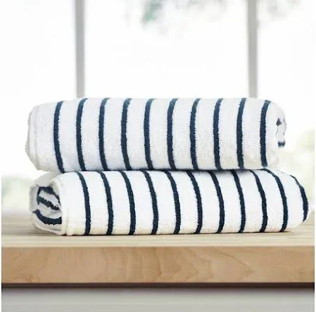 Pool Towels (24 pcs)