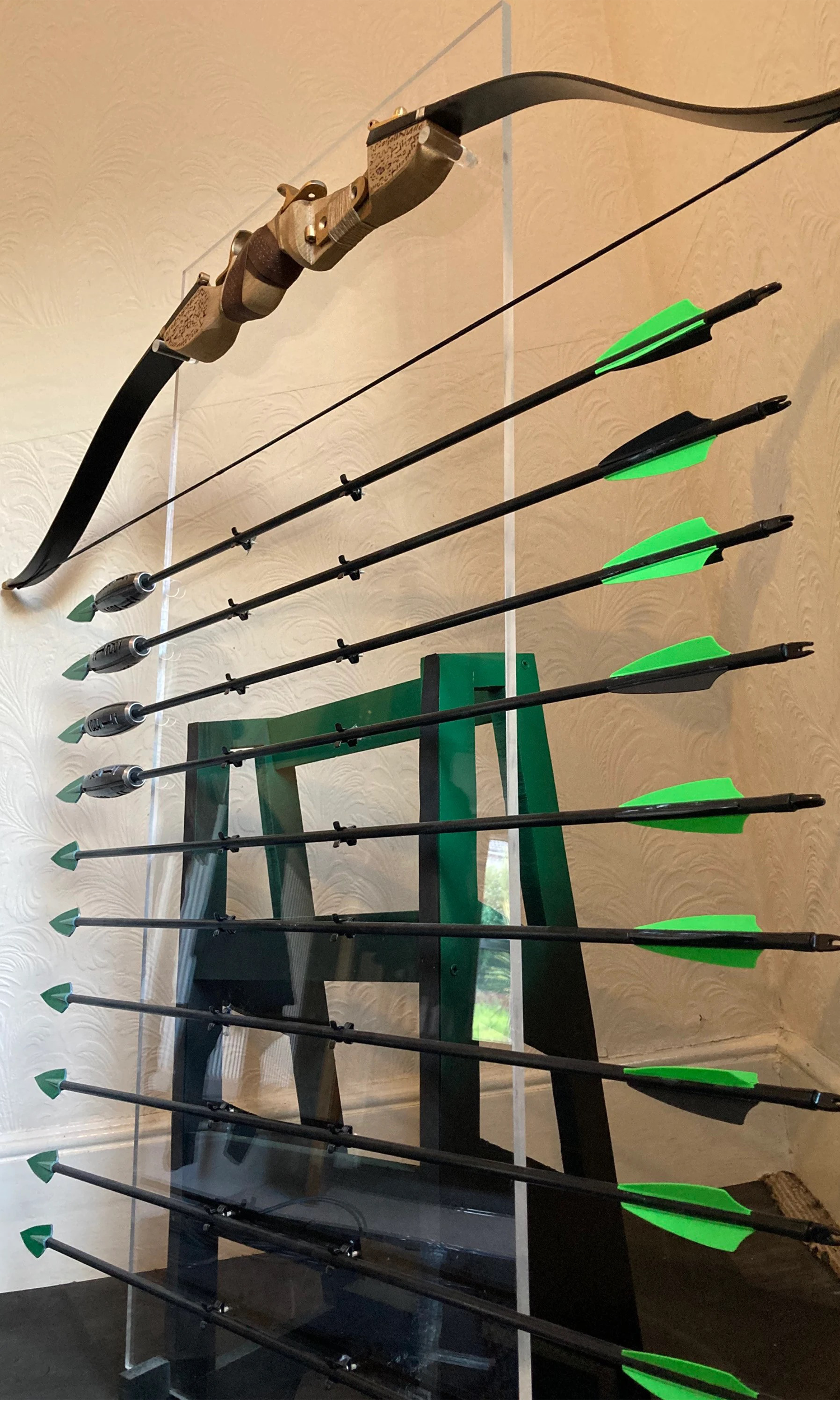 Arrow Season 1:  Oliver Queen/Green Arrow Bow Replica