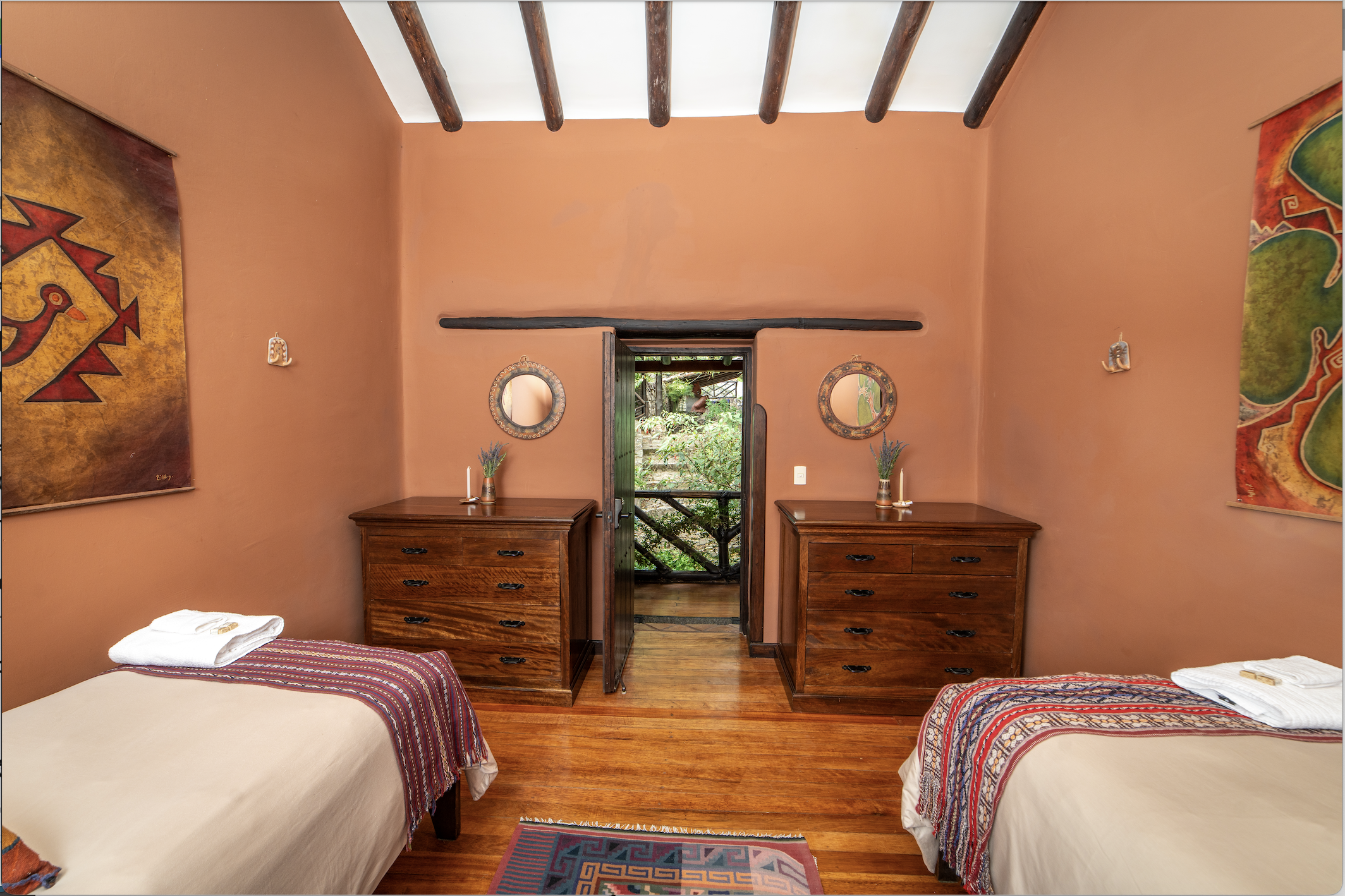 Shared rooms the source.png