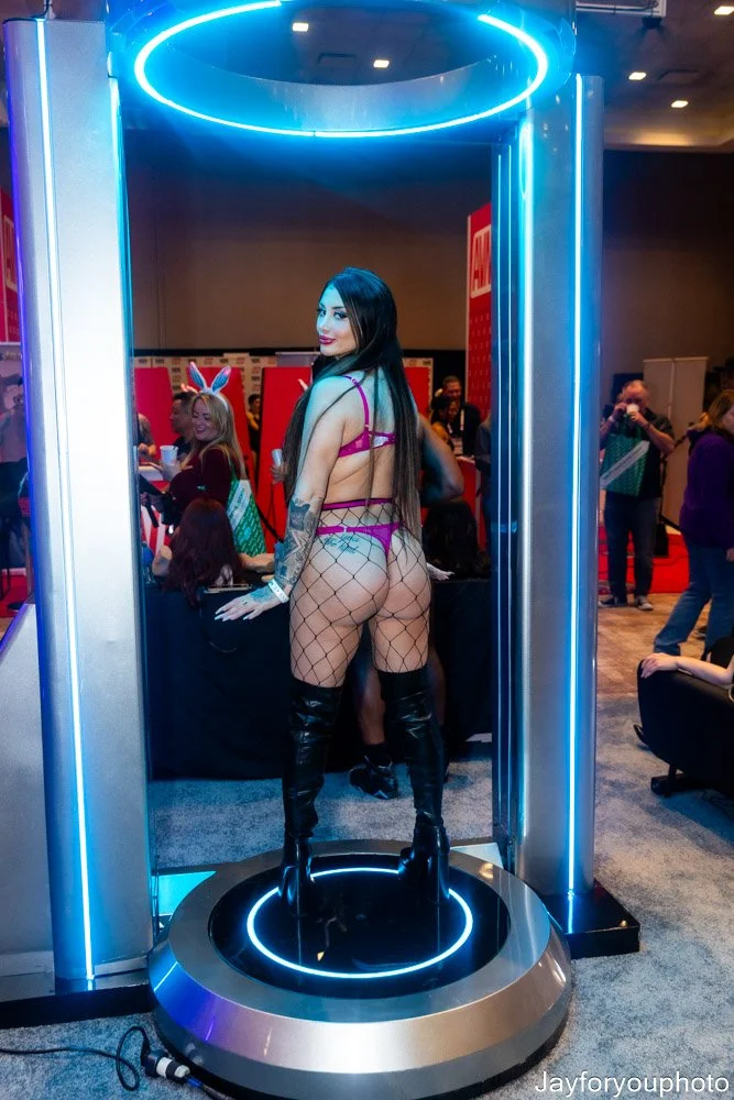 AVN Day 1 (181 of 633).jpg