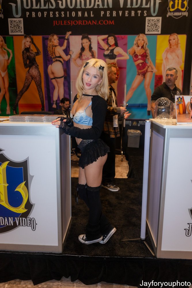 AVN Day 1 (19 of 633).jpg