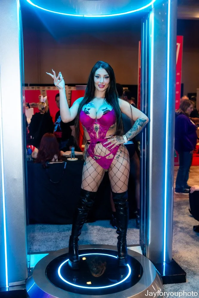 AVN Day 1 (180 of 633).jpg