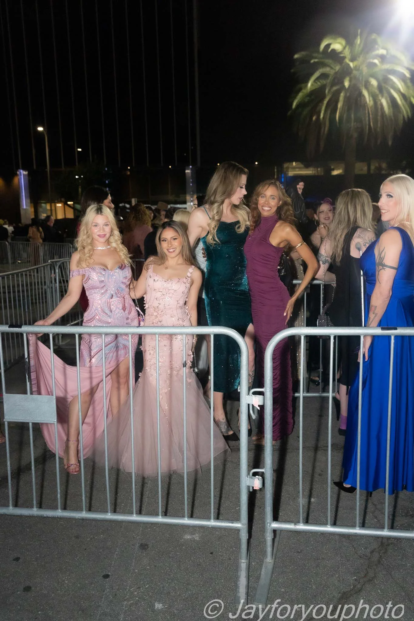  X3 Red Carpet (17 of 669).jpg