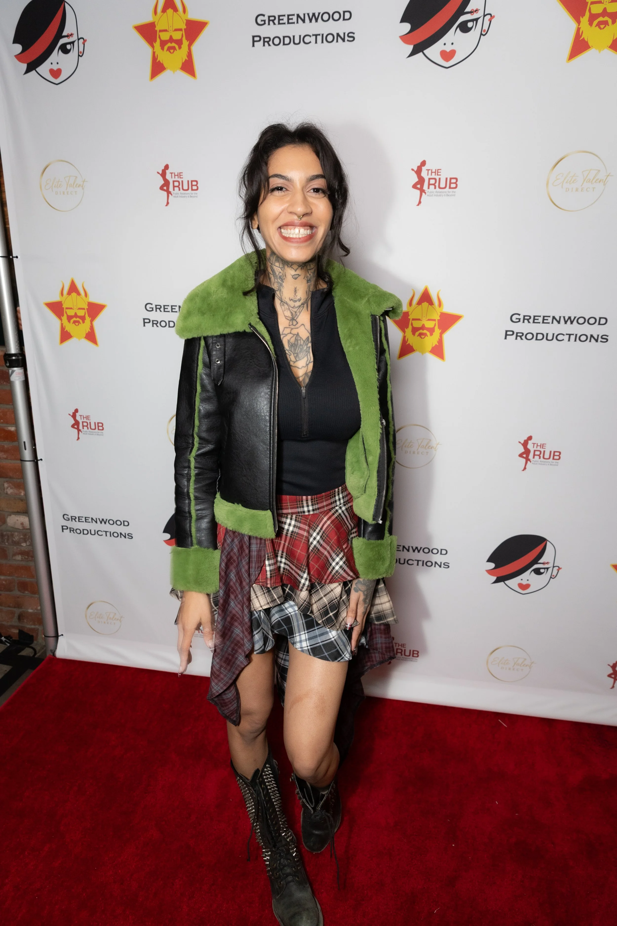 Ivantoy (124 of 175).jpg