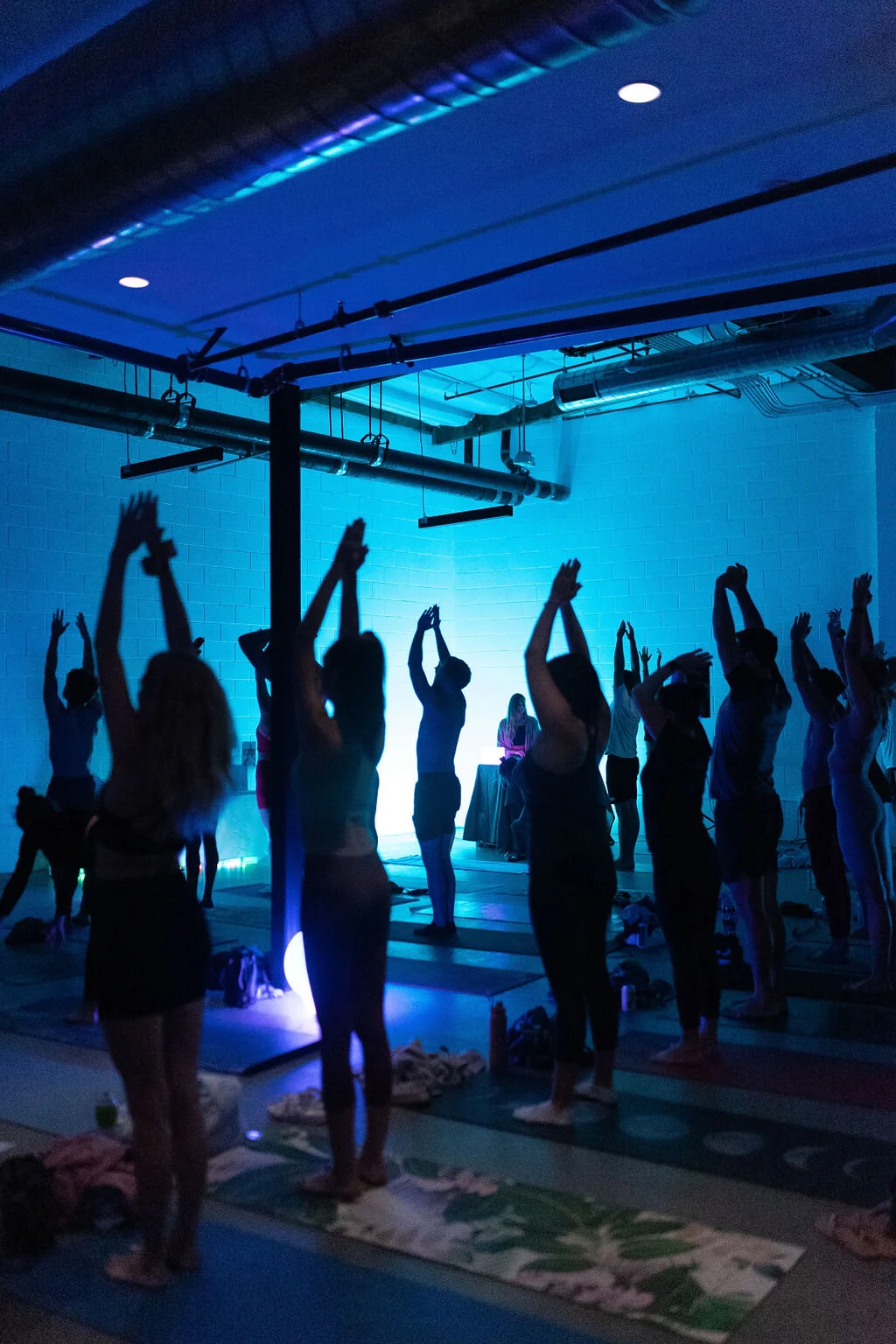 Bending Reality: Yoga Social