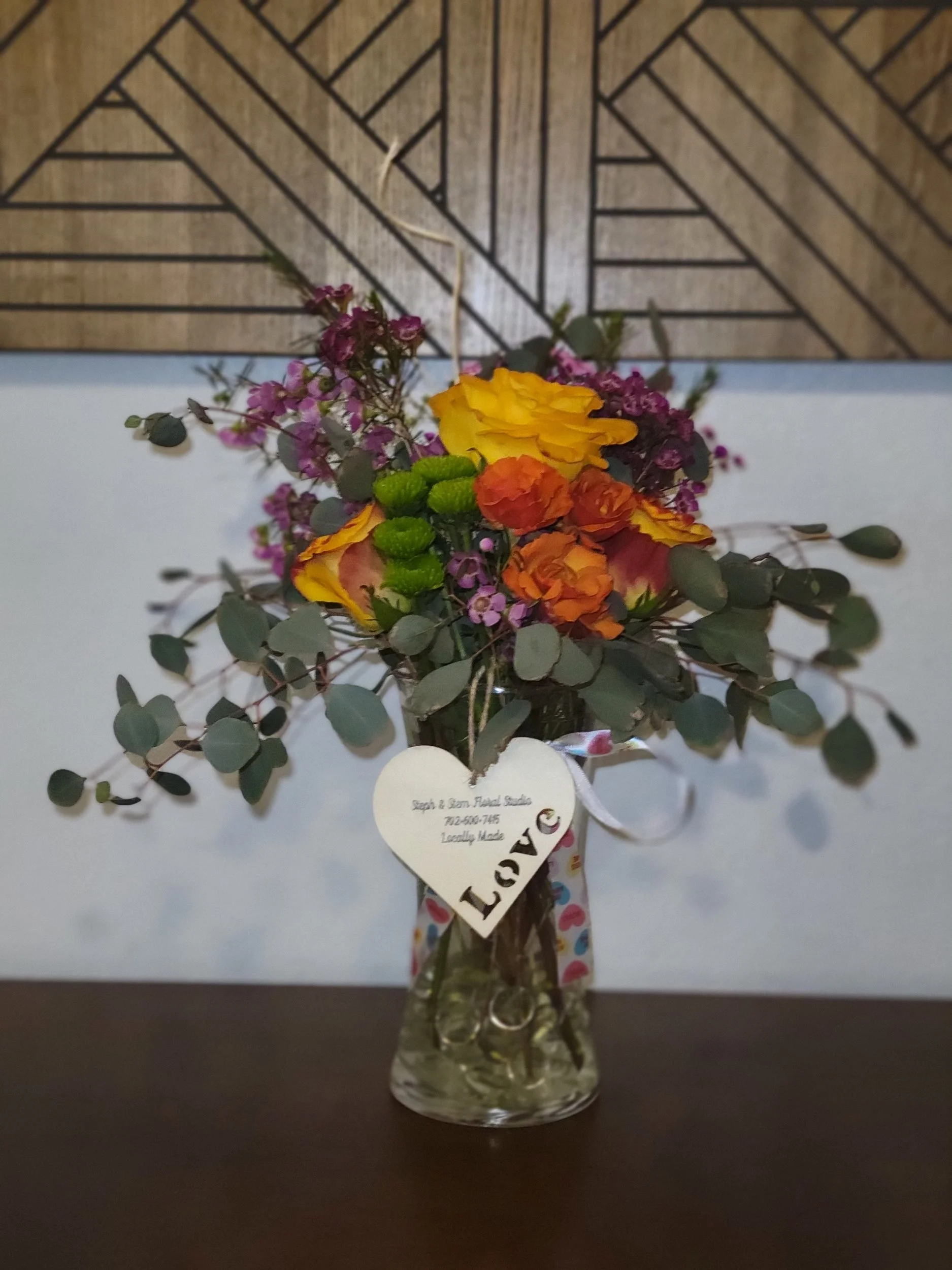 Medium Floral Arrangement