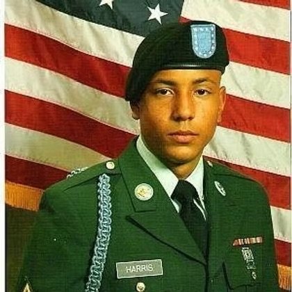 Jonathan Harris' basic training photo from 2006