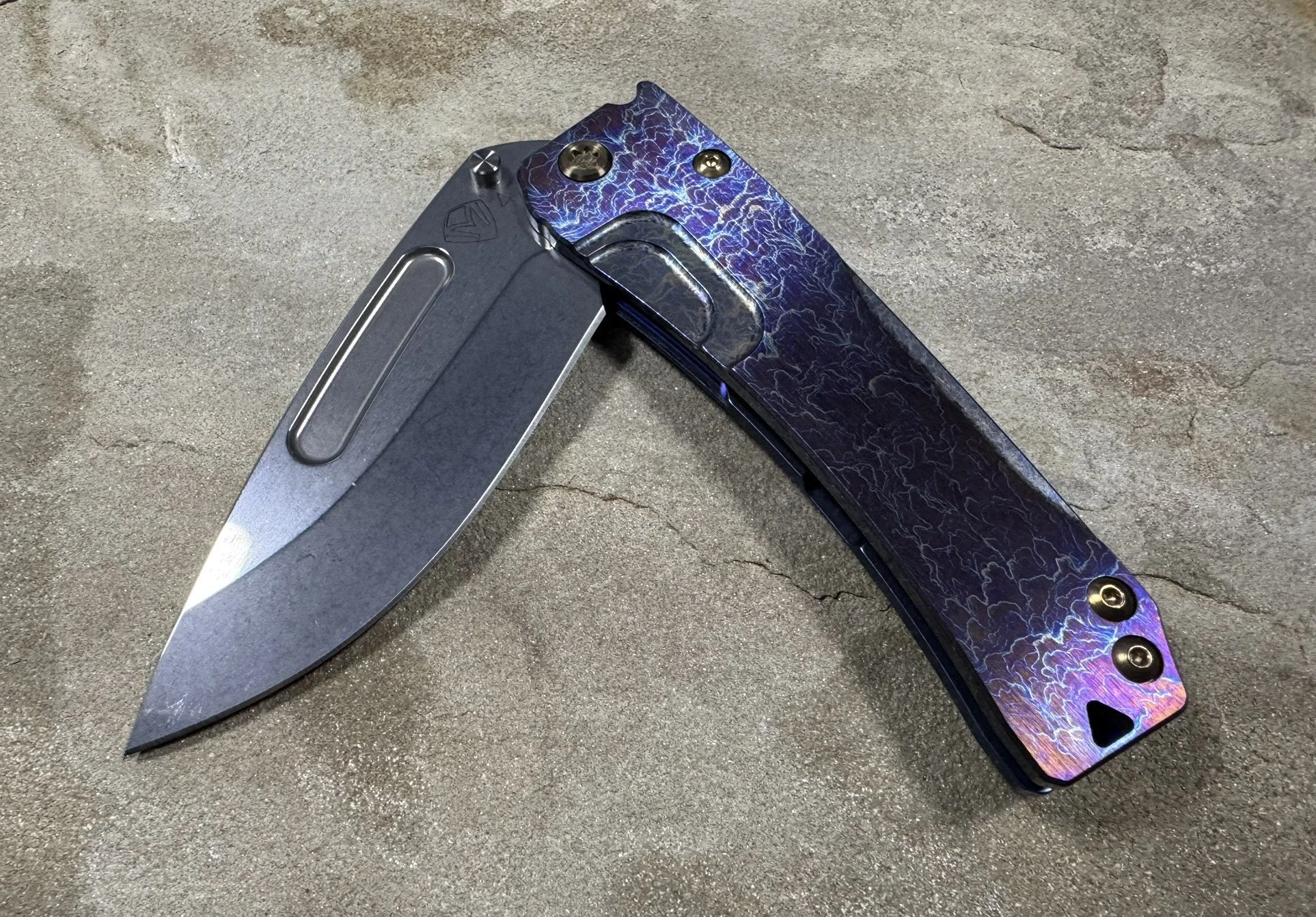 Slim Midi Acid Etched Handle