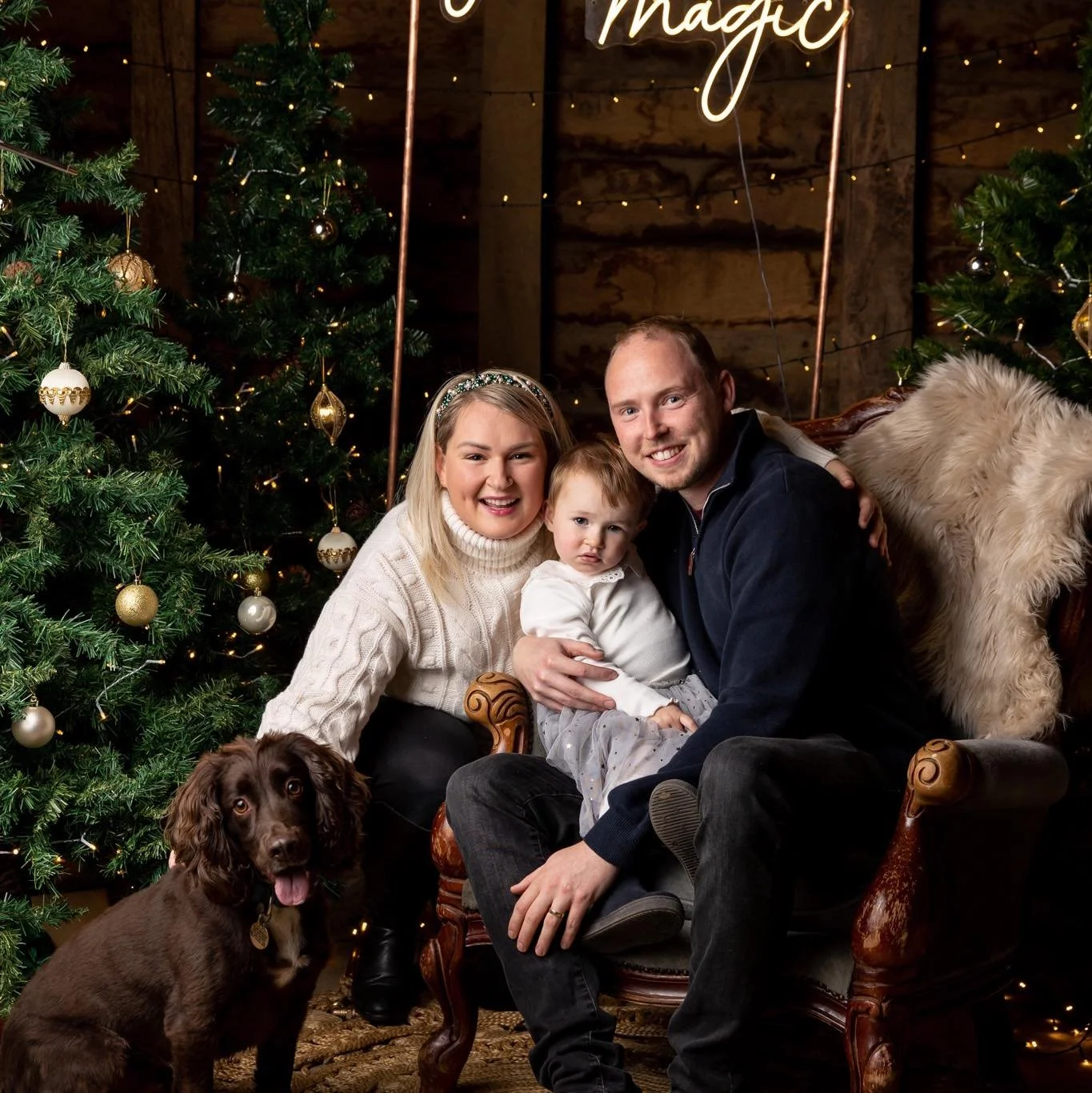 Ioana, founder of The Admin Box, supporting small business owners with admin and marketing