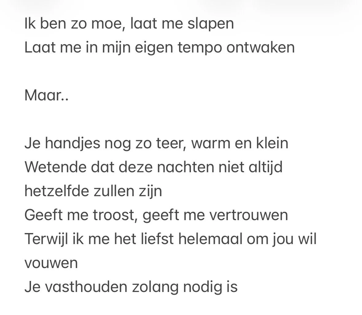 &hearts;️🥺
Postpartum mama&rsquo;s wie voelt dit. Gebroken en slapeloze nachten is zoooo intens