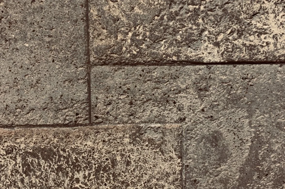 ART STONE sculptural stone plaster sample, rock-face texture in Natural Beige — Elf Decor · ART STONE aged lime plaster sample, layered sedimentary stone effect — Elf Decor