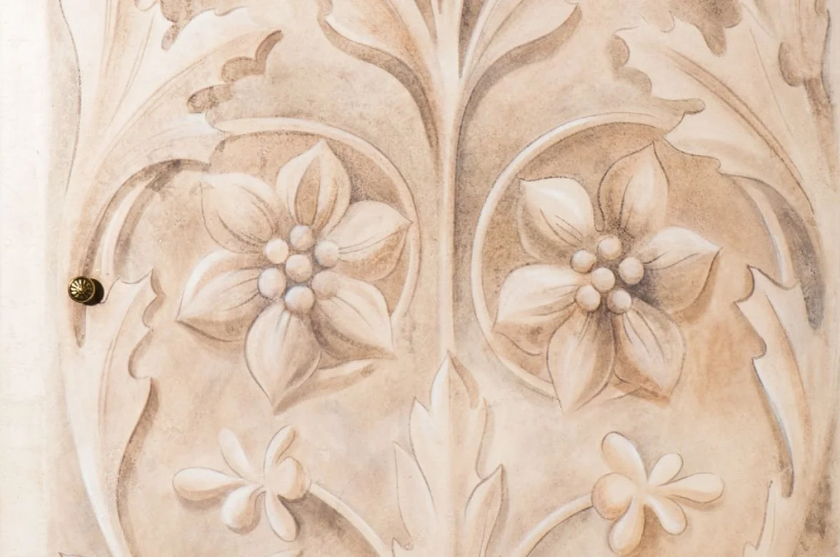 TOSCANA matte lime finish sample, limewash cloud effect in Sand — Elf Decor · TOSCANA natural lime plaster sample, aged plaster texture in Warm Grey — Elf Decor