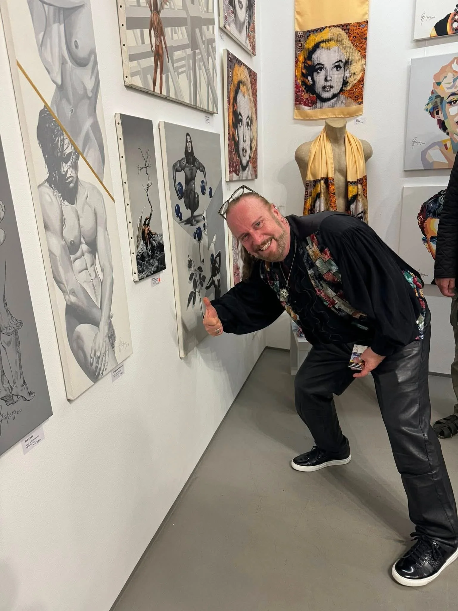 Daniel Amberg roter Punkt.jpg