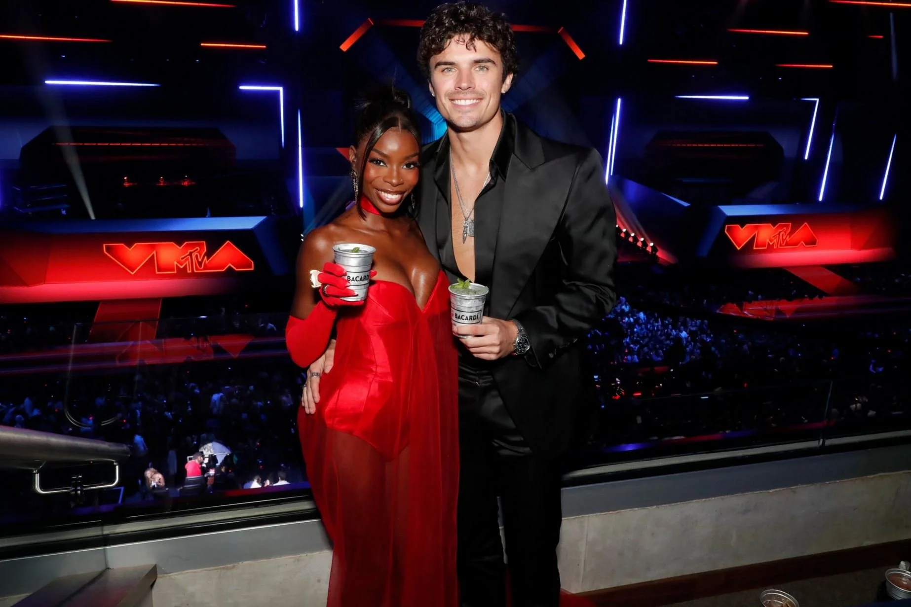 'Love Island USA's Nic And Olandria Made Their Major Red Carpet Debuts At The VMAs