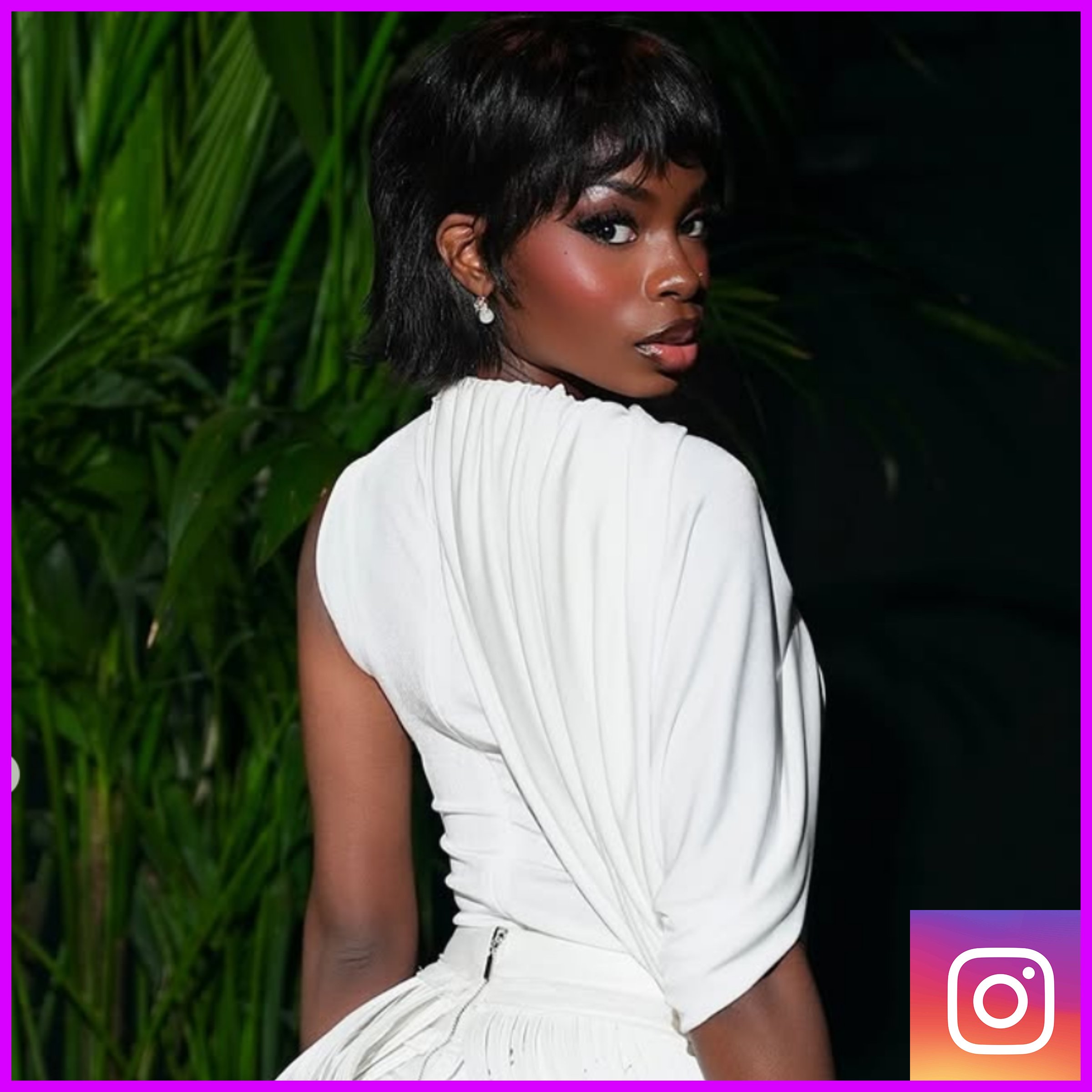 Instagram: PFW moments before my MFW attitude activates😜