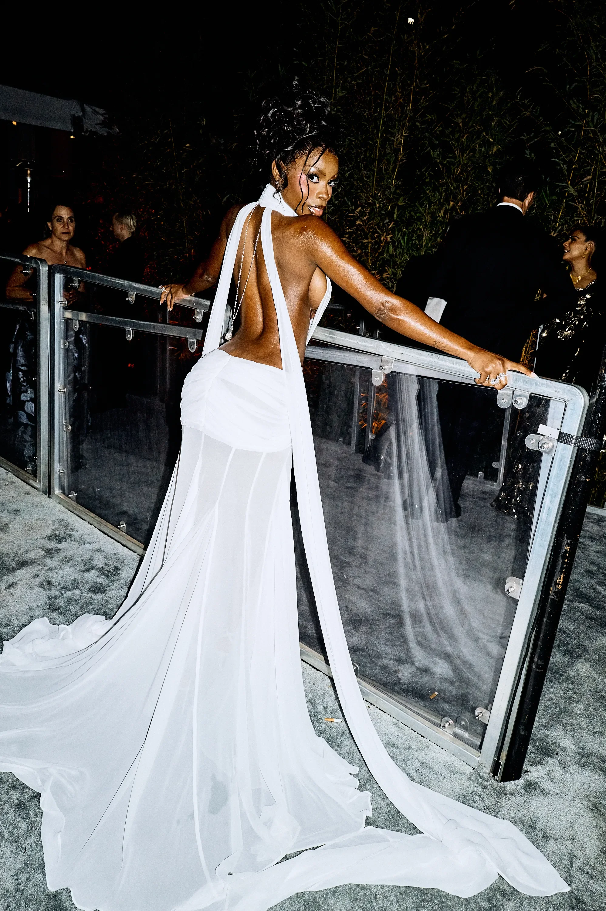 See All the Photos From Inside the Vanity Fair Oscar Party 2026