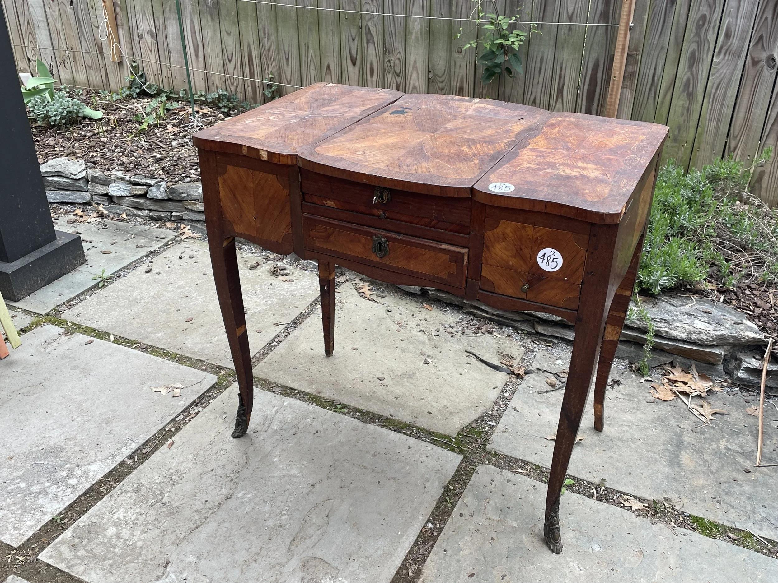 Parisian vanity, late 18th century, marked P. Plee. 