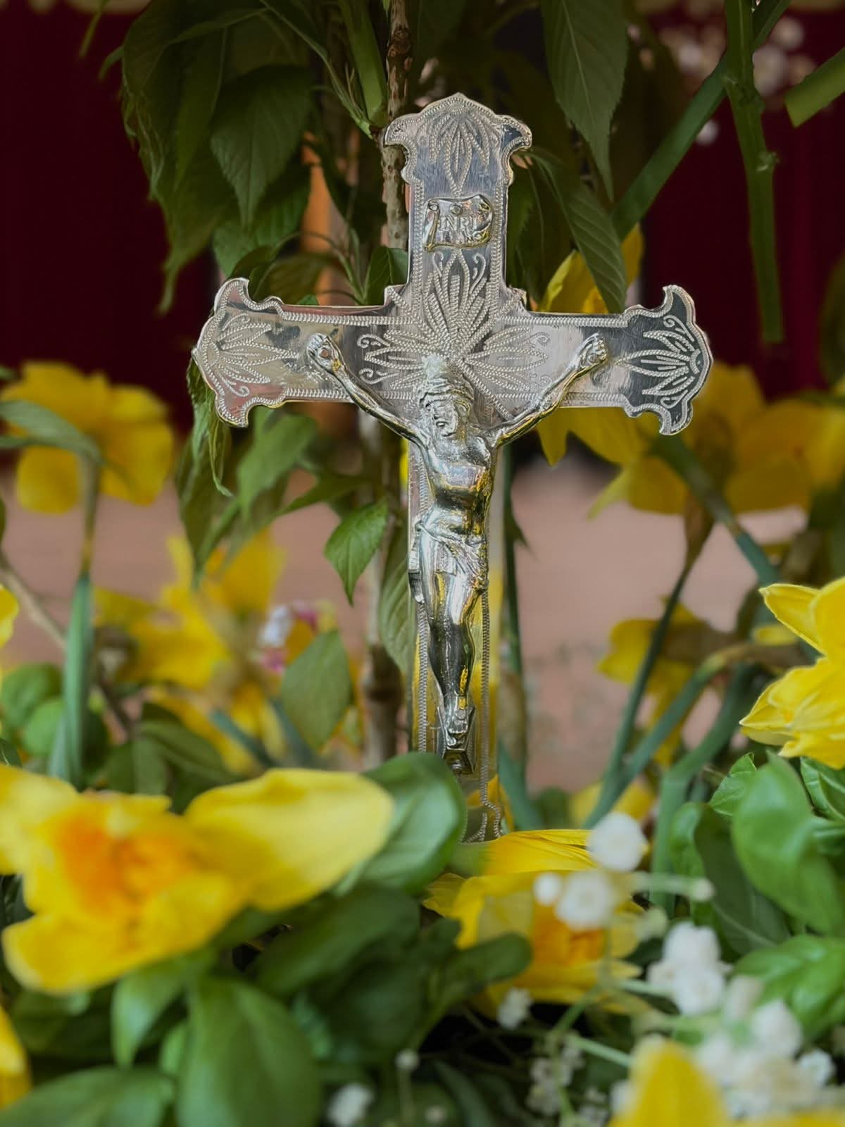 Bishop Hovakim Manukyan Leads Good Friday Burial Service in Manchester