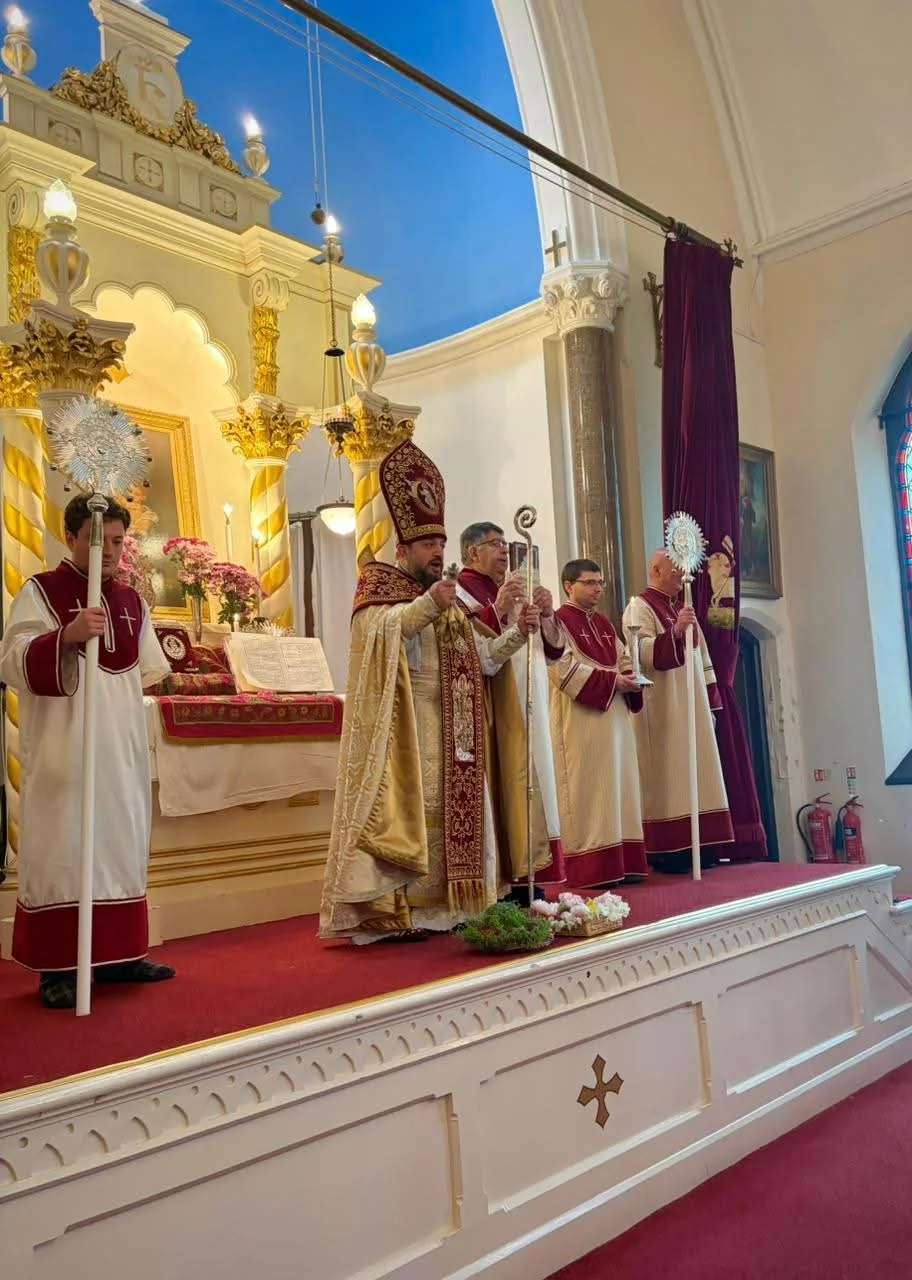 “He is not here; He has risen”: Bishop Hovakim Proclaims the Light of the Resurrection in Manchester