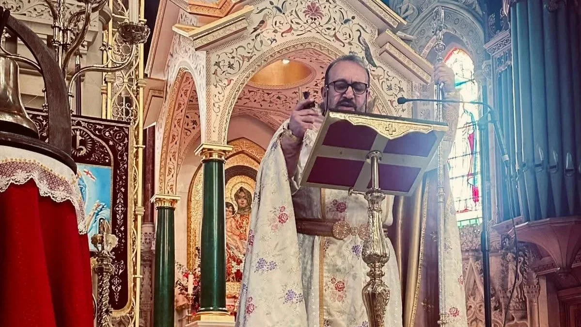 Bishop Hovakim Celebrates Second Palm Sunday