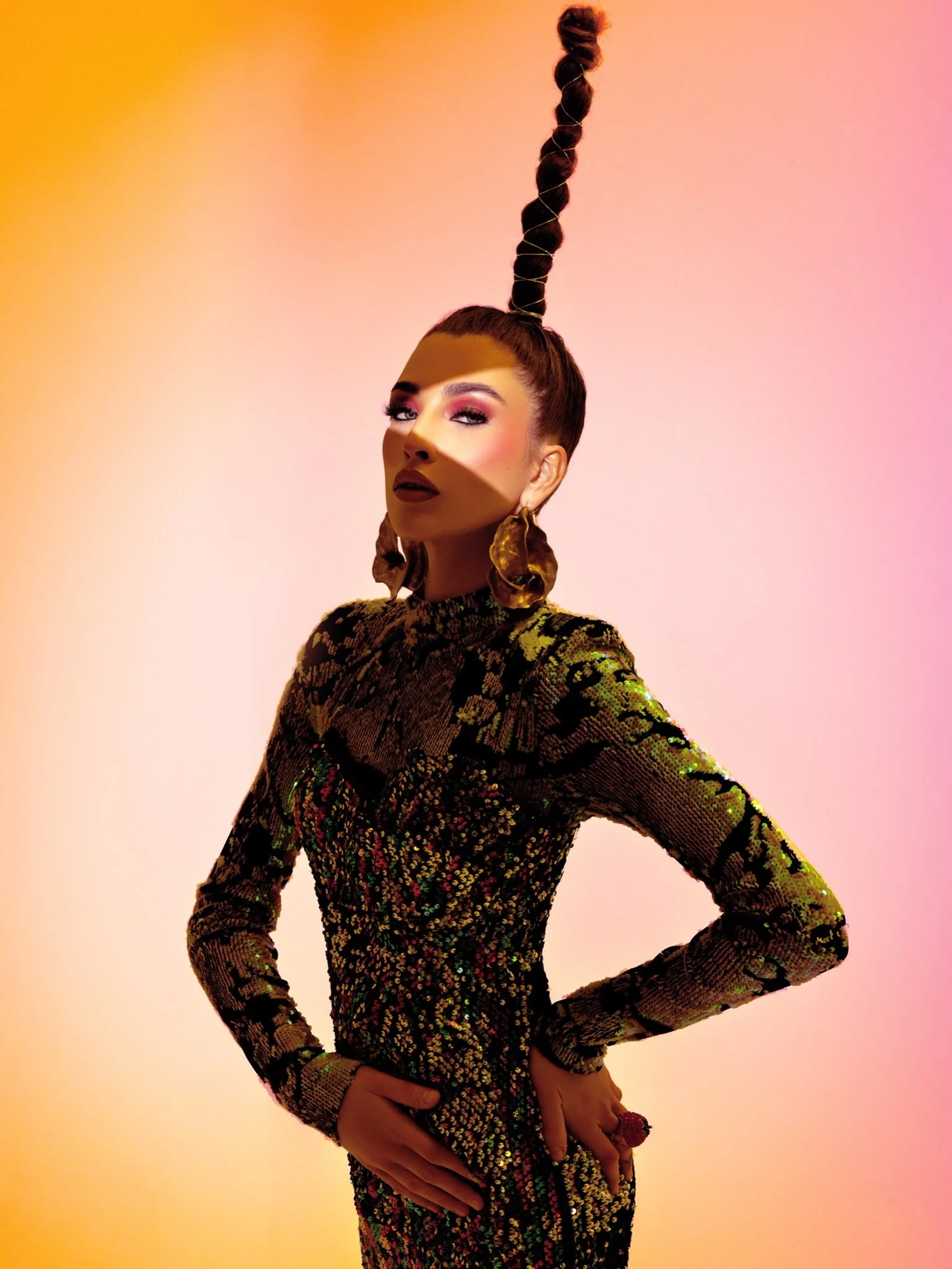 the Studio: maximizing to the max! 

if you&rsquo;re going to out that on, put it on. these were bold looks from one of our favorite editorials. 

styled by @christopherjamarpayne #PSLMstudio #PSLM