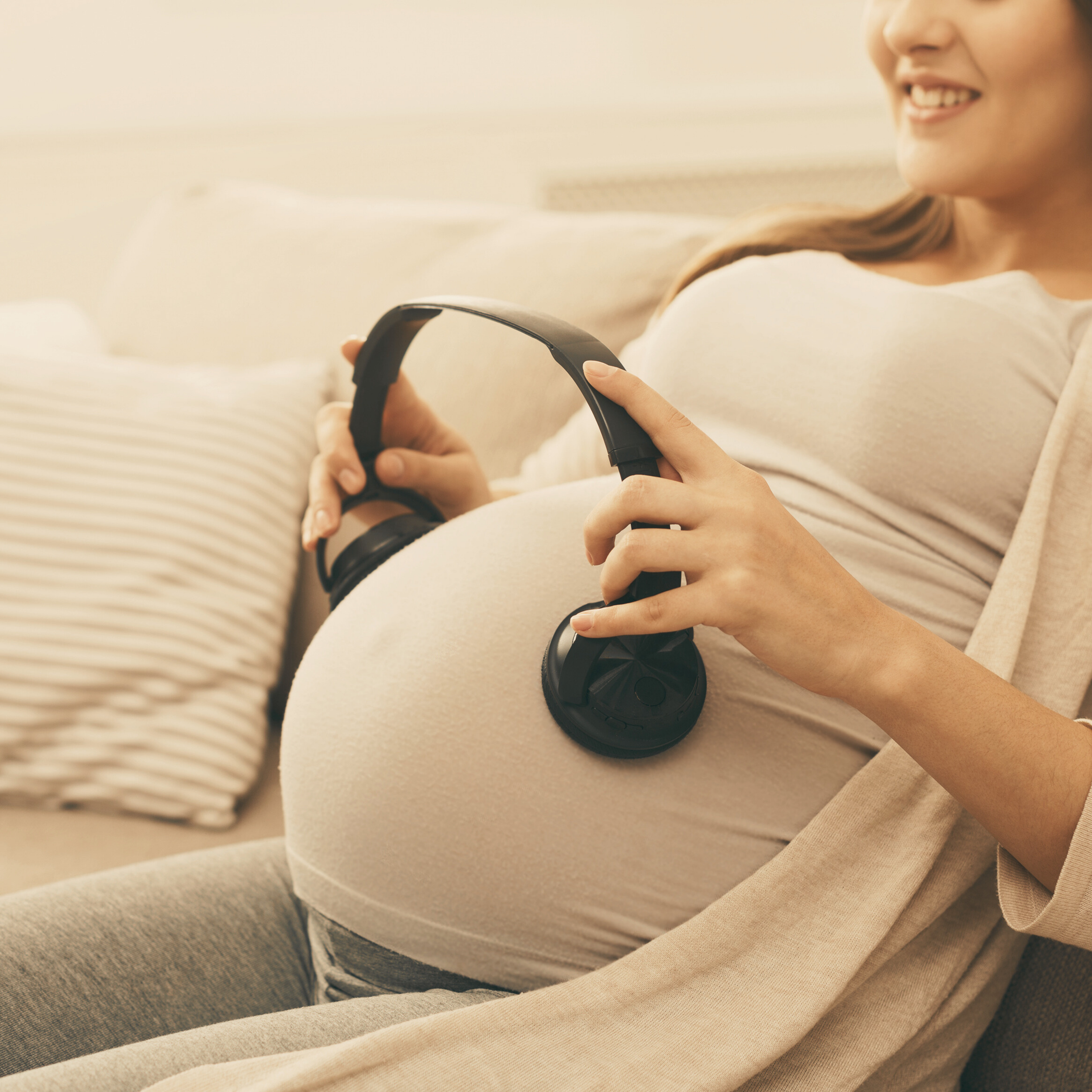 Baby Talk: A Breakdown of “Prenatal Experience with Language Shapes the Brain”